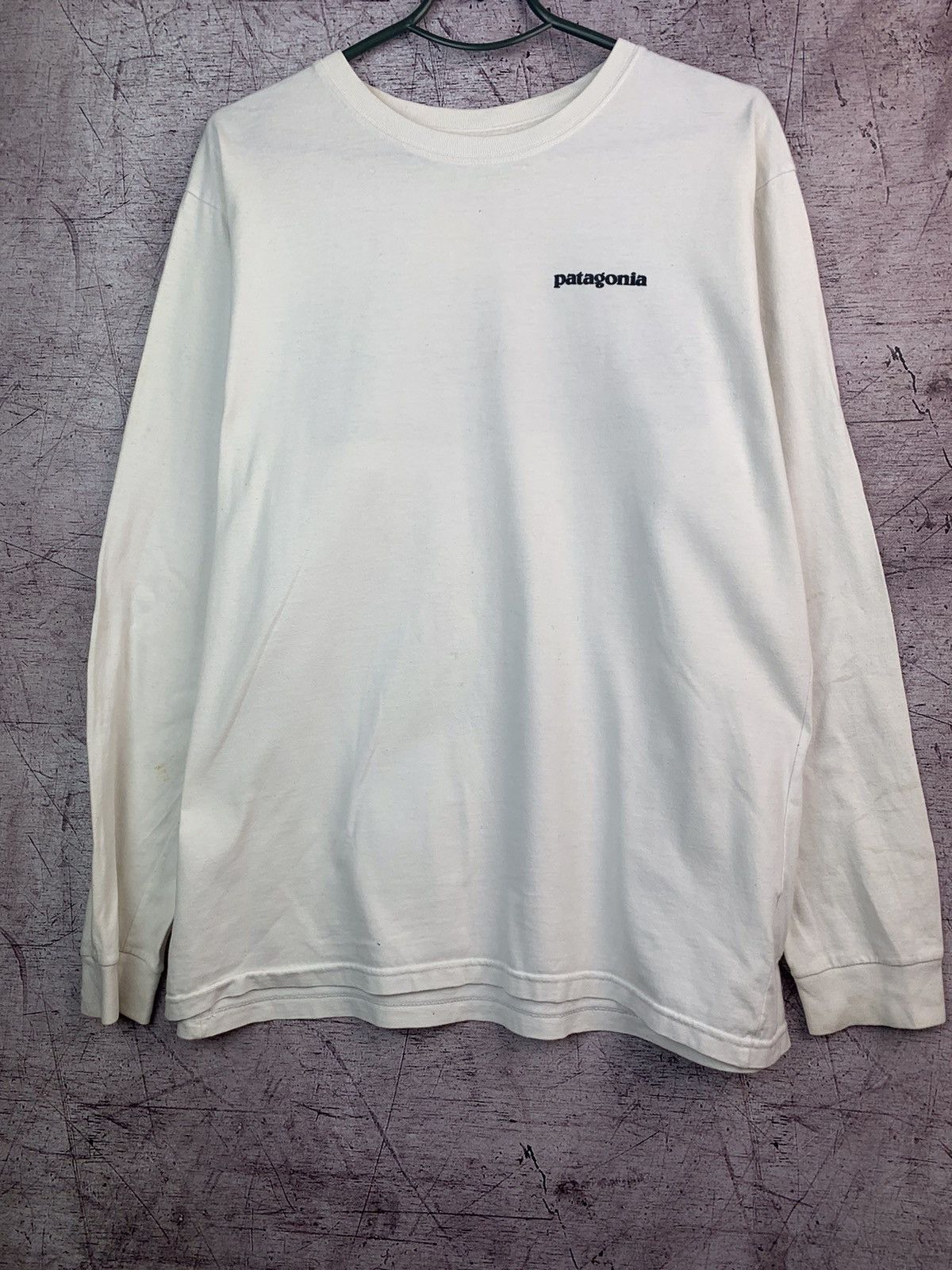 Patagonia Patagonia Back Logo Long Sleeve T-Shirt Size US M / EU 48-50 / 2 - 2 Thumbnail