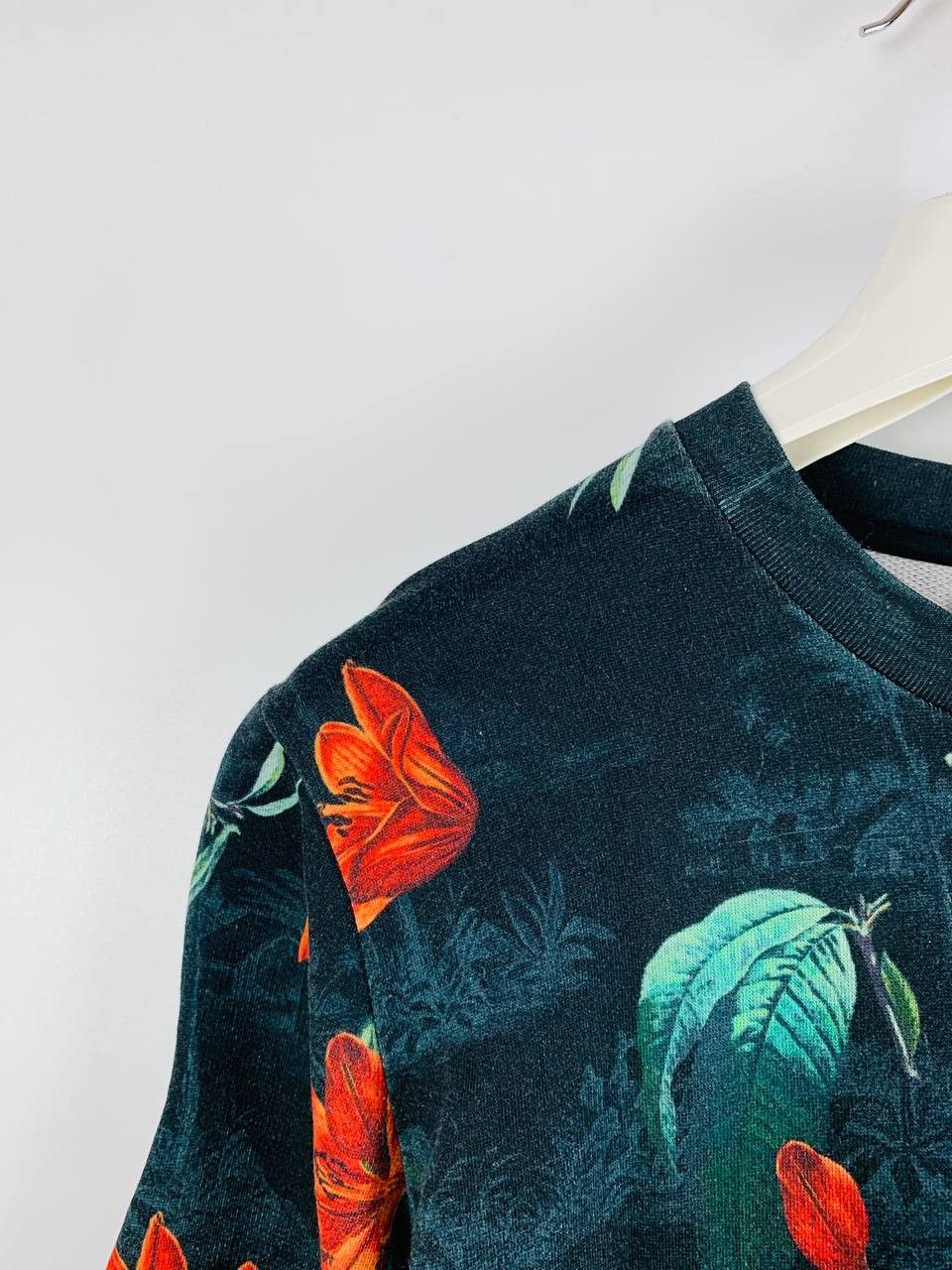 Carhartt Carhartt sweatshirt flowers multi M Size US M / EU 48-50 / 2 - 3 Thumbnail