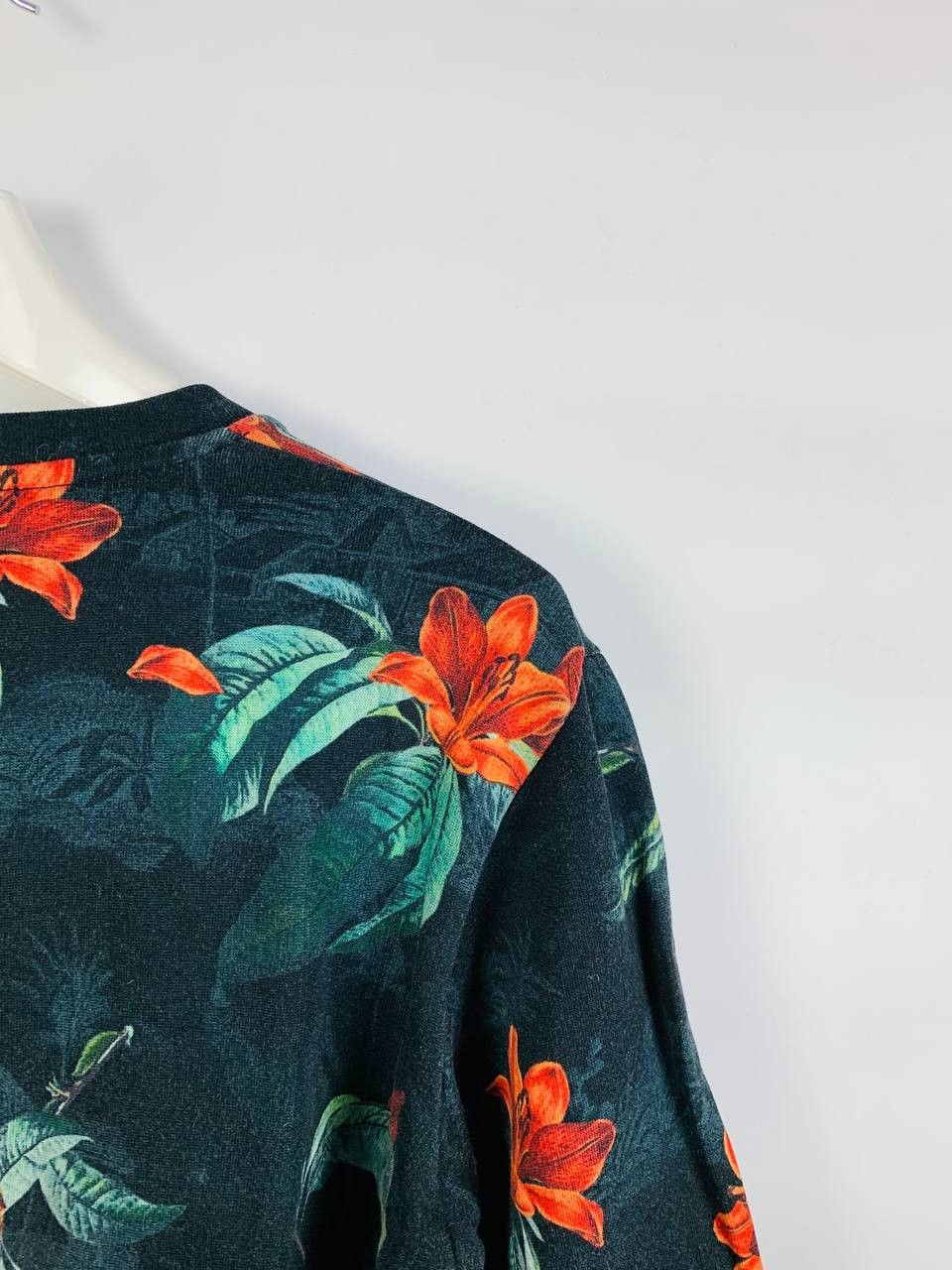 Carhartt Carhartt sweatshirt flowers multi M Size US M / EU 48-50 / 2 - 12 Thumbnail