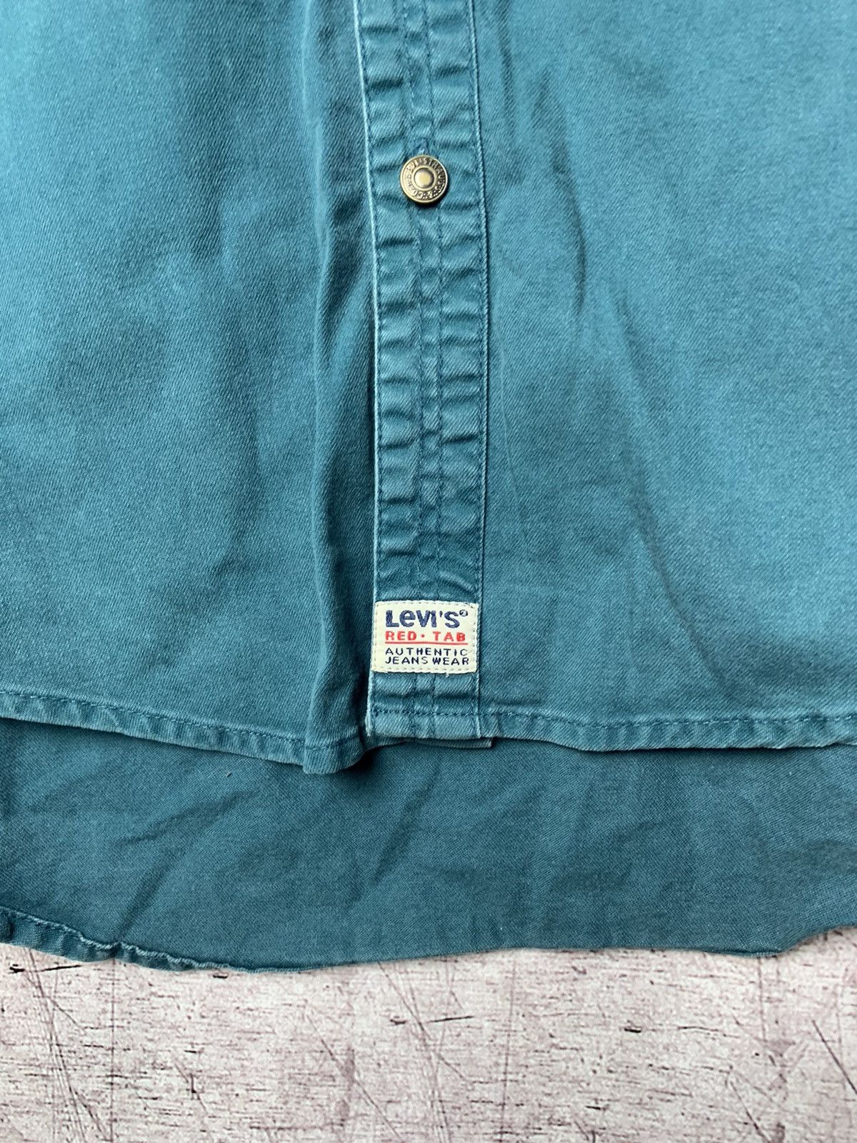 Levi's Vintage Levis Denim Shirt Size US M / EU 48-50 / 2 - 3 Thumbnail