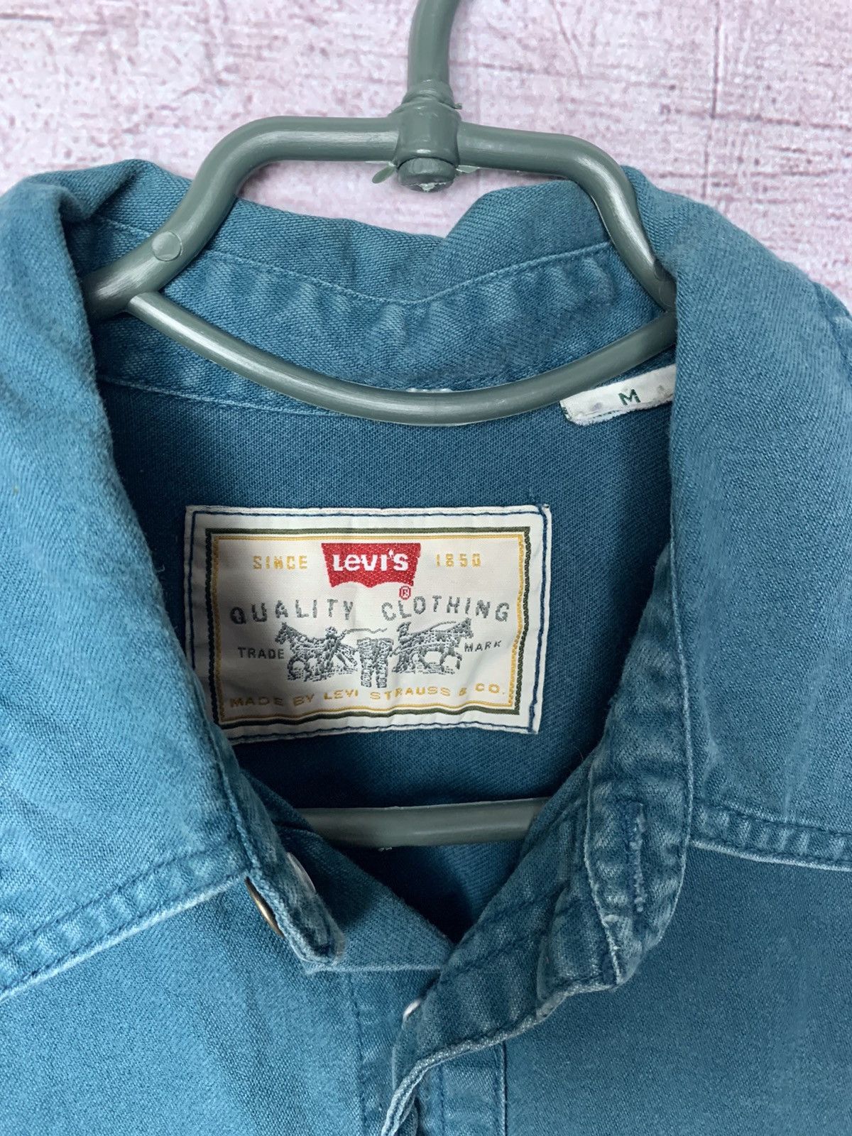 Levi's Vintage Levis Denim Shirt Size US M / EU 48-50 / 2 - 6 Thumbnail