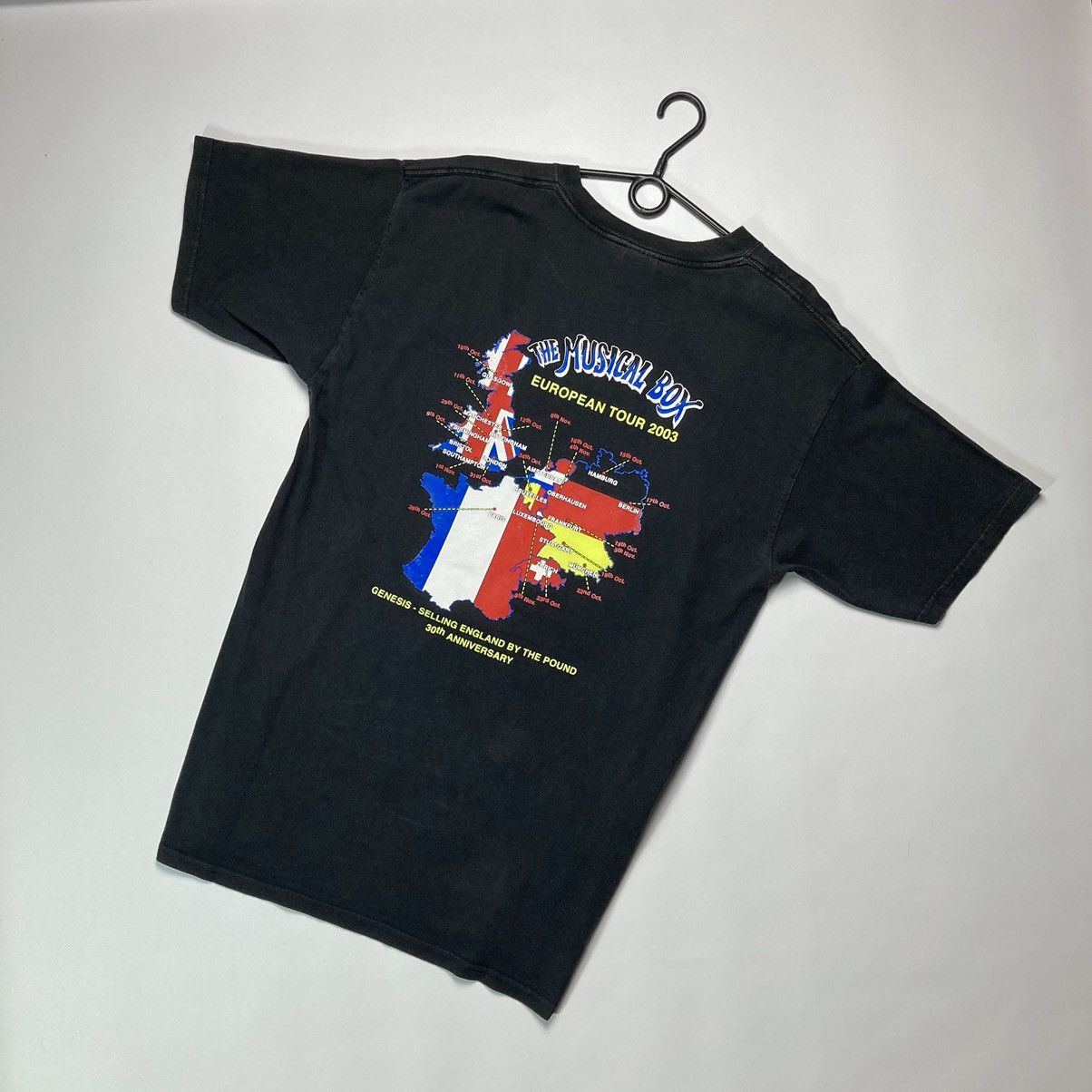 Vintage Genesis 00s Faded Musical Box T Shirt Vintage USA Y2k Size US L / EU 52-54 / 3 - 1 Thumbnail