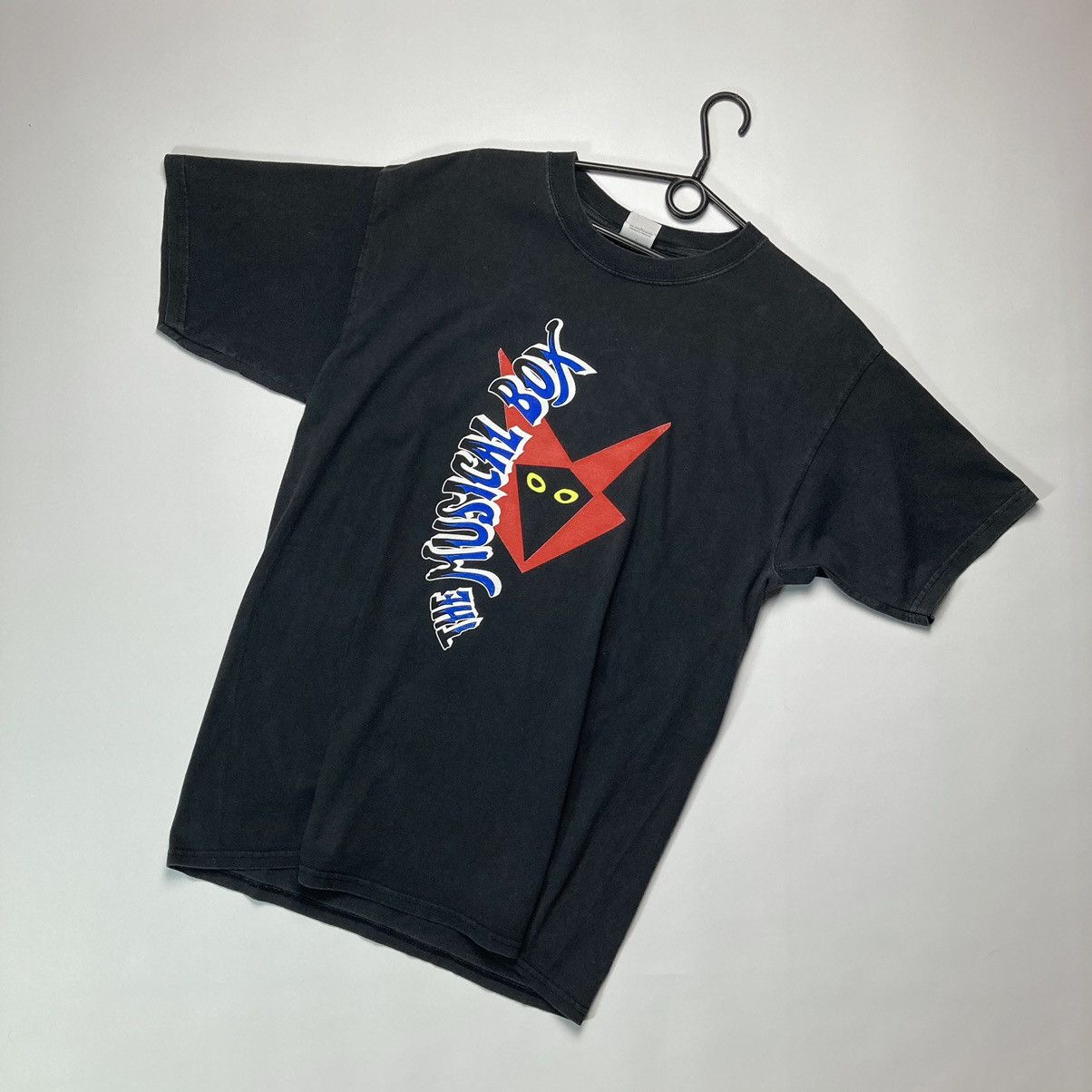 Vintage Genesis 00s Faded Musical Box T Shirt Vintage USA Y2k Size US L / EU 52-54 / 3 - 2 Thumbnail
