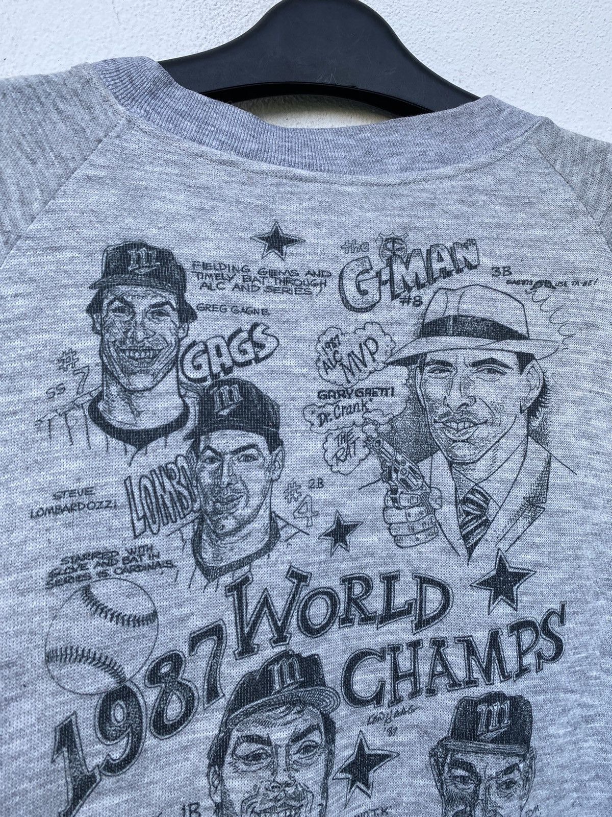 MLB × Vintage 🔥RARE🔥VINTAGE 1987 MLB WORLD CHAMPIONSHIPS MENS SWEATER Size US L / EU 52-54 / 3 - 7 Thumbnail