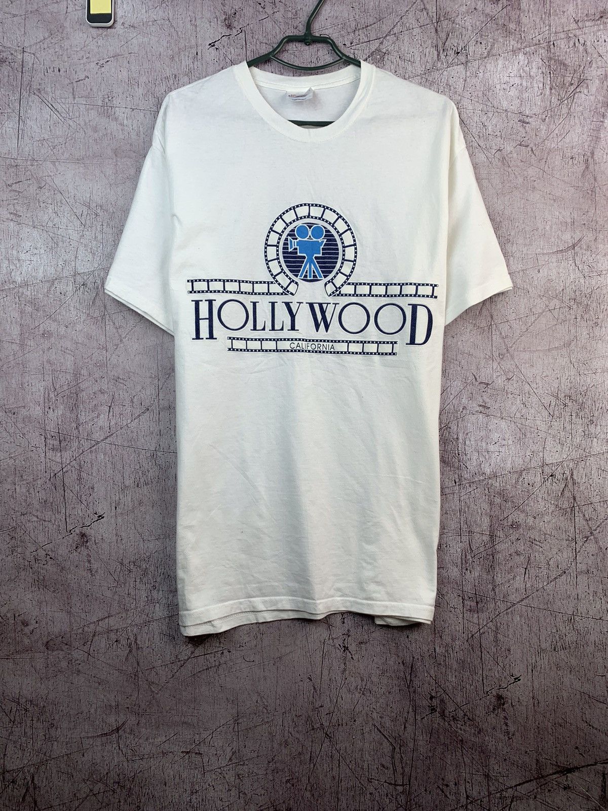Hanes × Vintage Vintage Hollywood California T Shirt Size US L / EU 52-54 / 3 - 1 Thumbnail