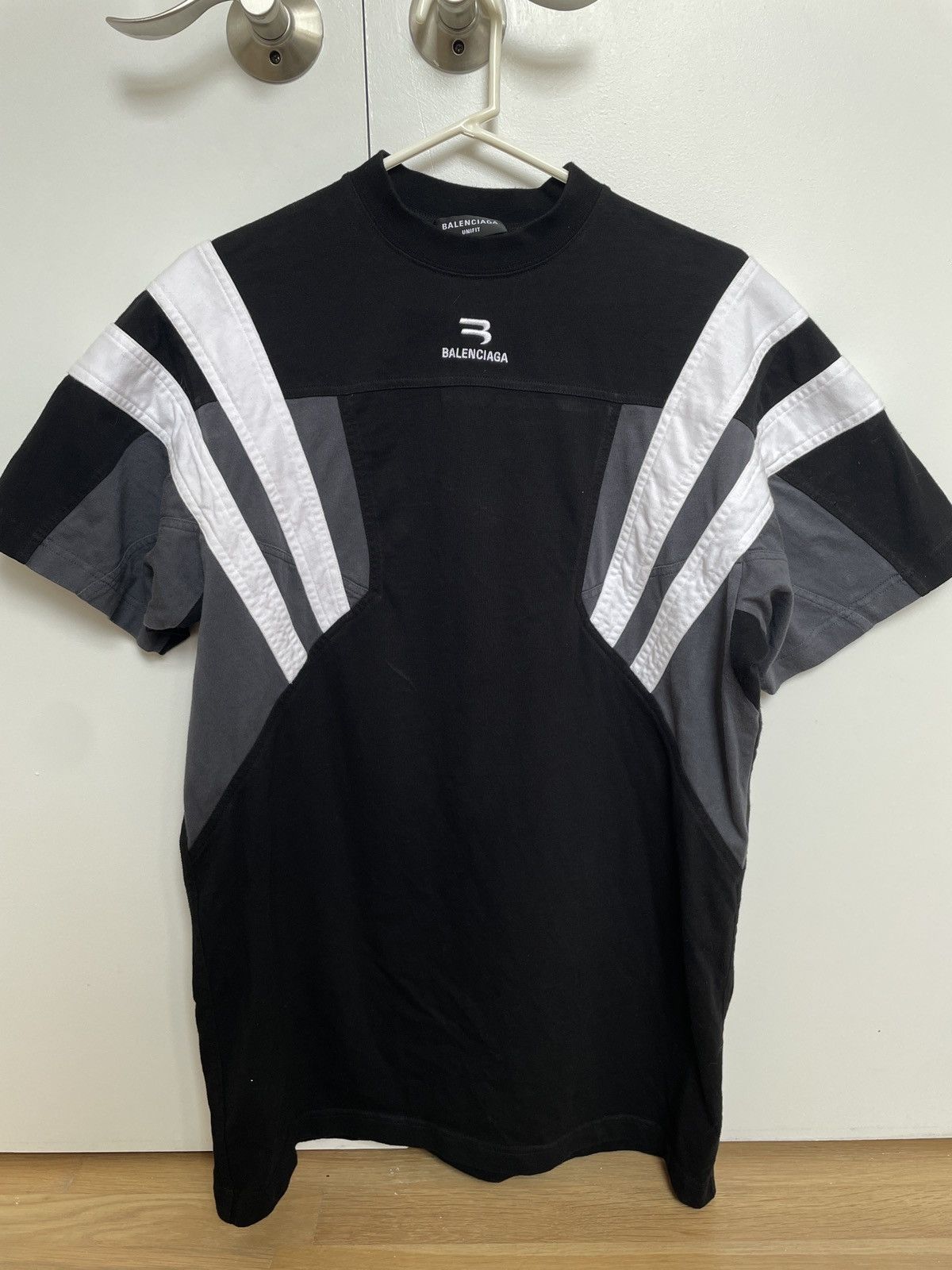 balenciaga sporty b Tシャツ-