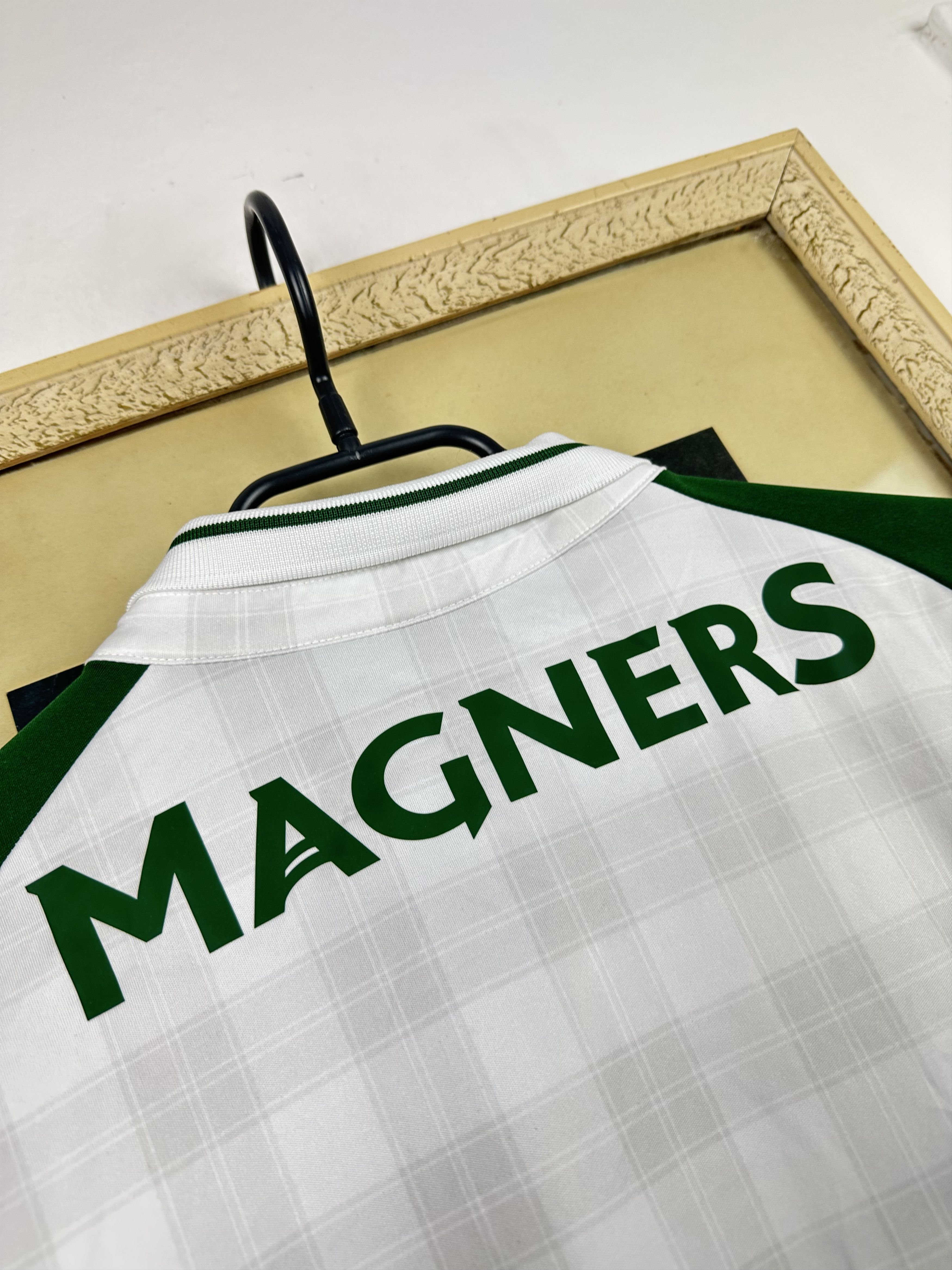 New Balance Celtic football shirt Soccer Jersey Rare Y2K Hype Tee Size US M / EU 48-50 / 2 - 12 Thumbnail