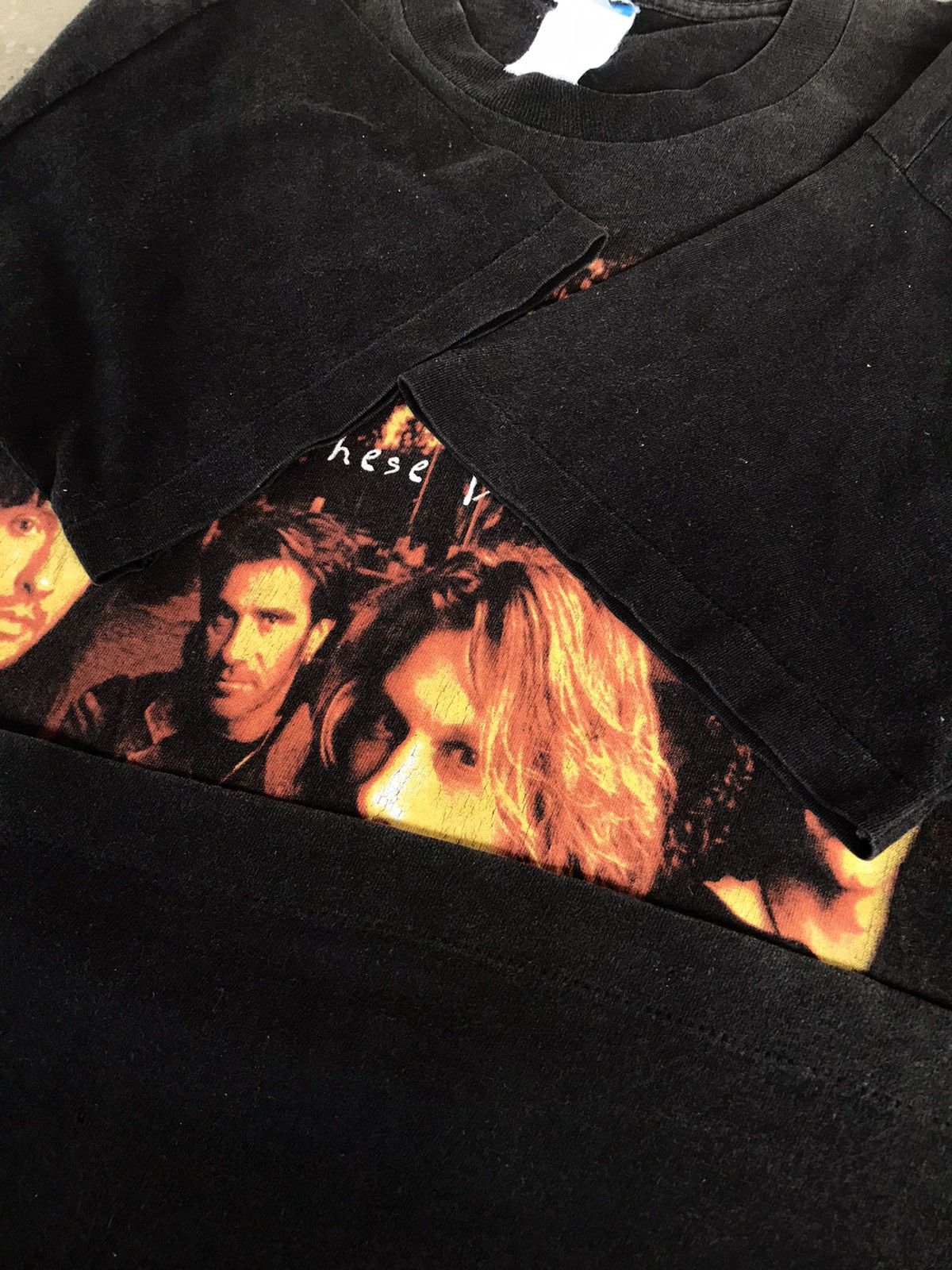 Bon Jovi Vintage 90s Bon Jovi Tshirt Album Concert Tee Size US L / EU 52-54 / 3 - 8 Thumbnail