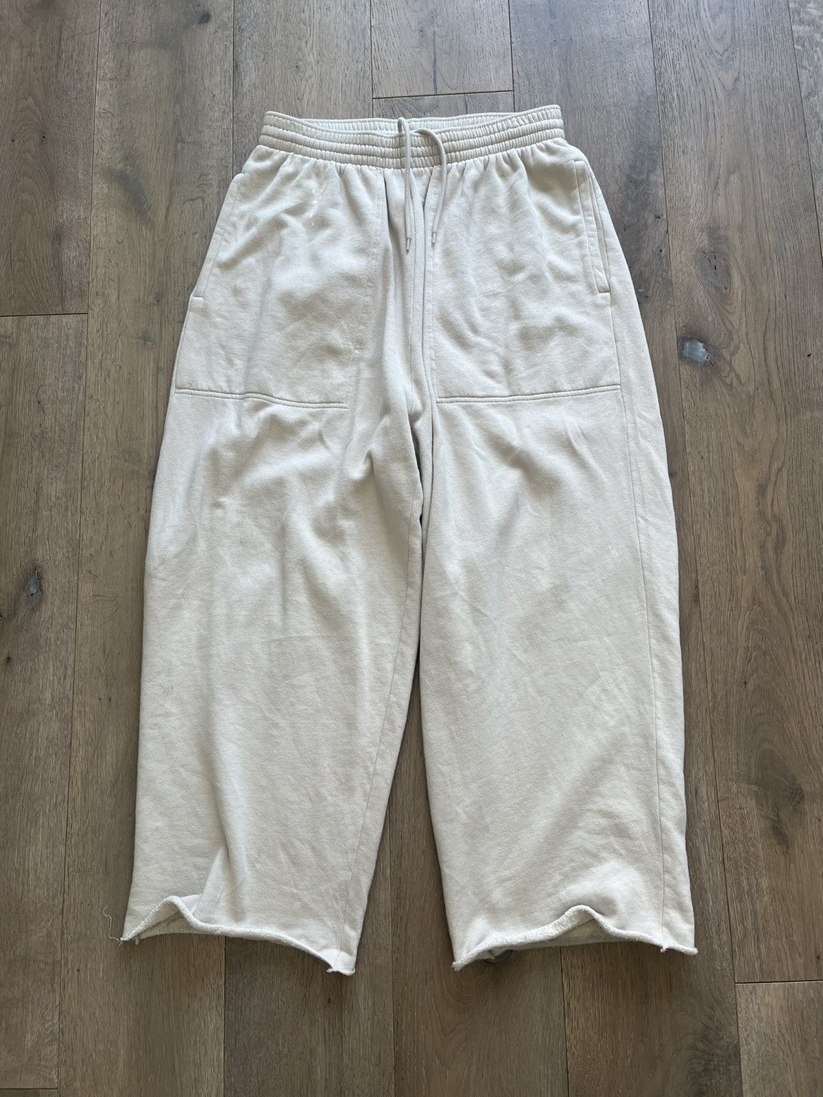 Image of Balenciaga Baggy Sweatpants in White, Men's (Size 30)