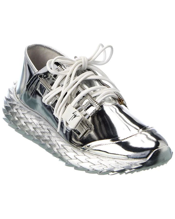 o1b1f11ly0723 Sneakers in Silver