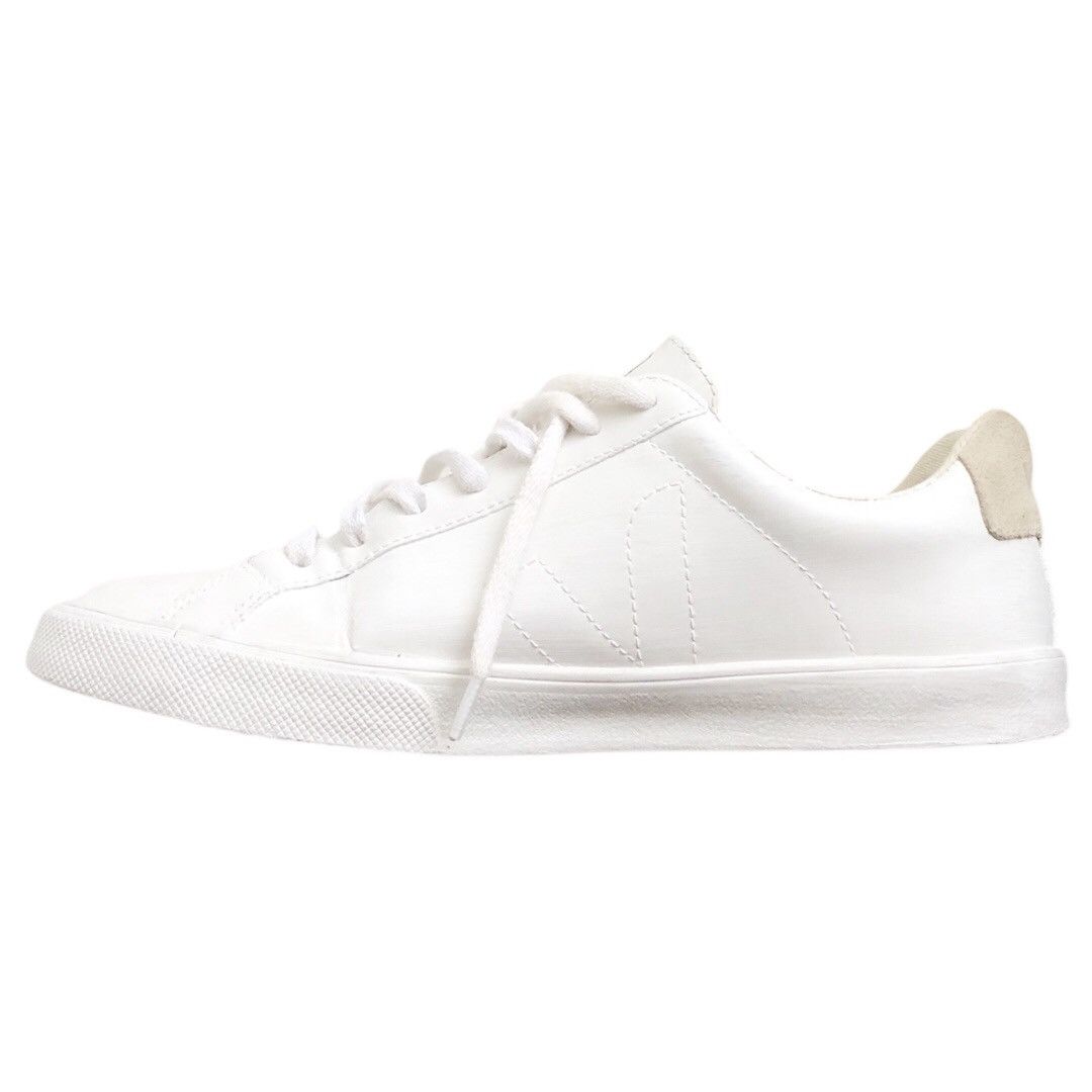 Veja 🔵campo leather low-top sneakers hand painted extra white Size US 8 / EU 41 - 1 Thumbnail