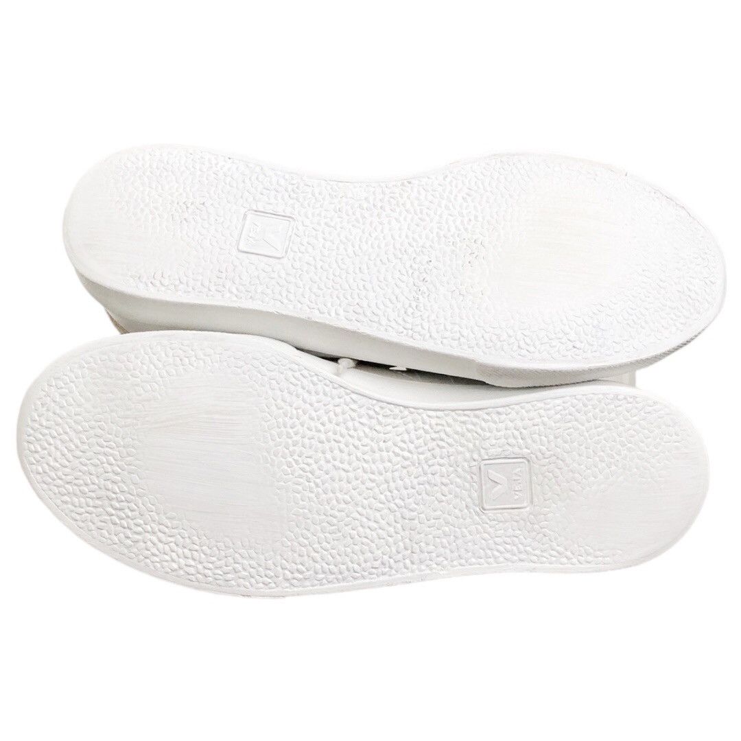 Veja 🔵campo leather low-top sneakers hand painted extra white Size US 8 / EU 41 - 4 Thumbnail