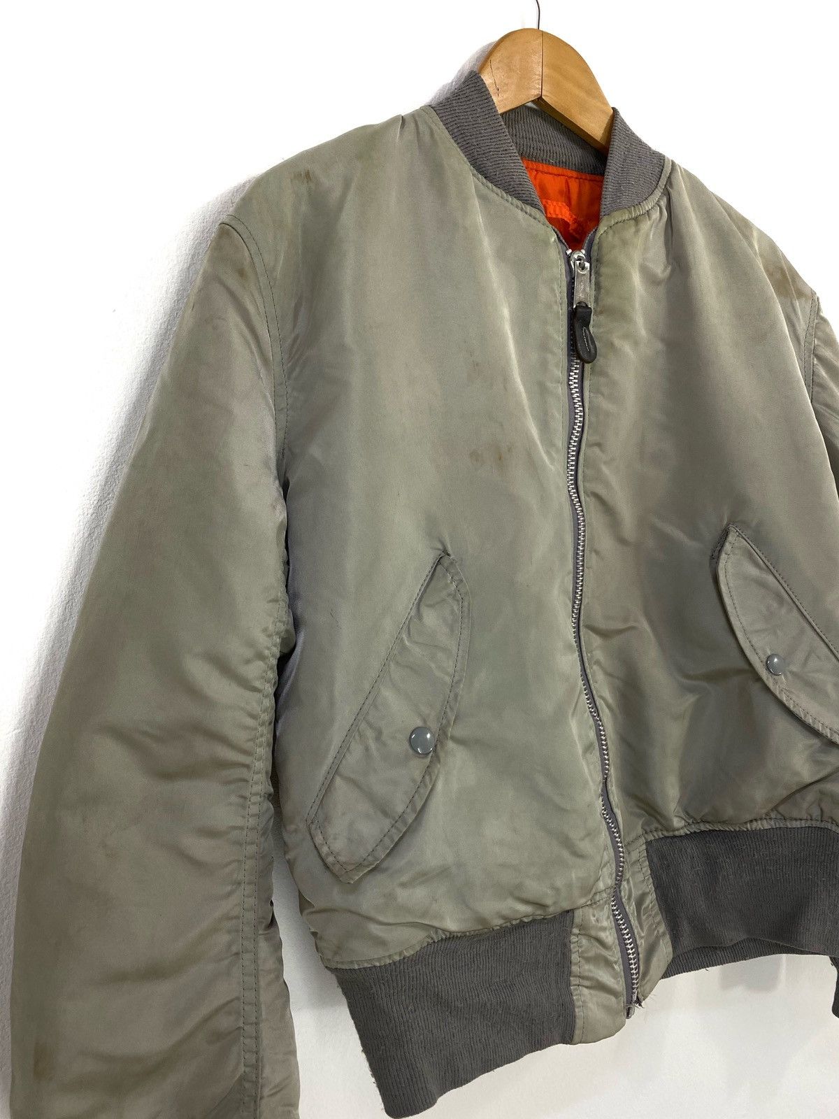 Alpha Industries × Vintage Vintage Alpha Industries MA-1 Bomber Jacket Reversible Size US M / EU 48-50 / 2 - 3 Thumbnail