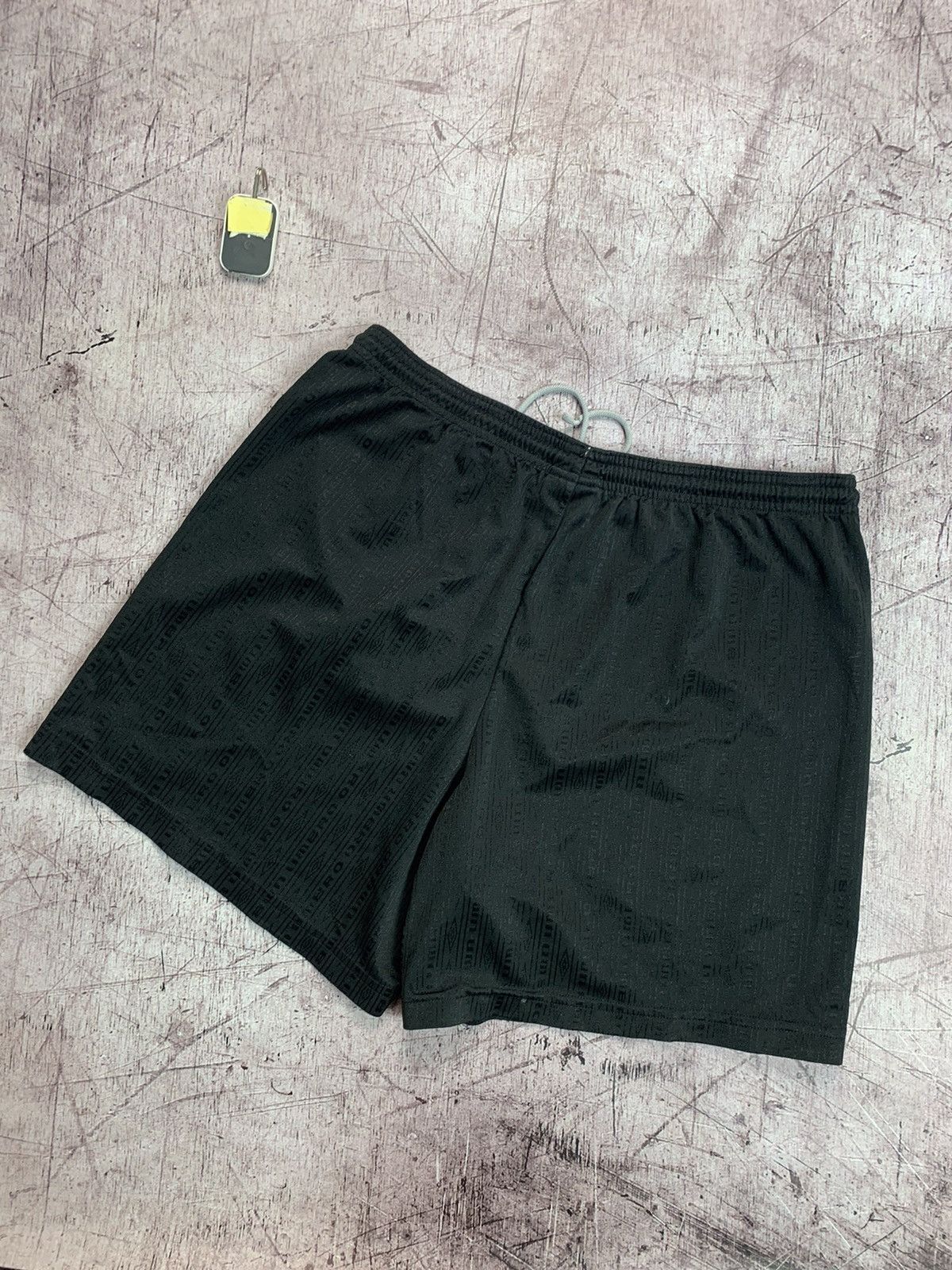 Umbro Vintage Umbro Y2K Shorts Size US 34 / EU 50 - 2 Thumbnail