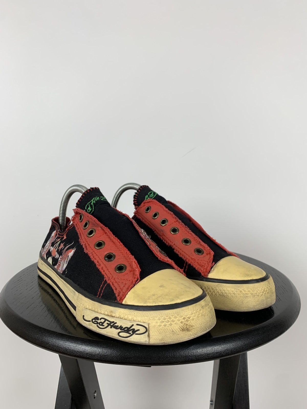 Christian Audigier Vintage Ed Hardy Women’s Low Top Y2K Sneakers Size US 9 / IT 39 - 7 Thumbnail