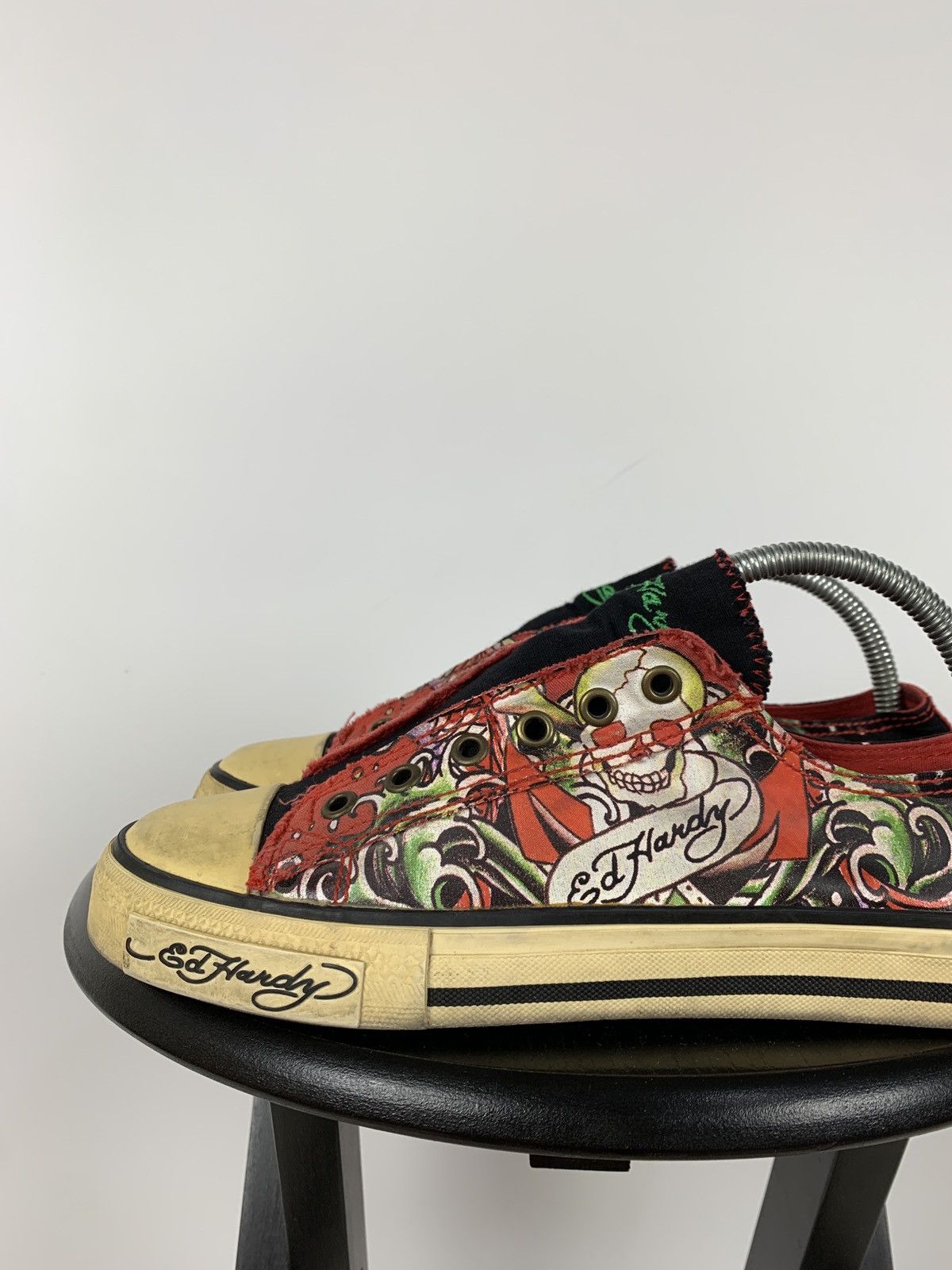 Christian Audigier Vintage Ed Hardy Women’s Low Top Y2K Sneakers Size US 9 / IT 39 - 11 Thumbnail