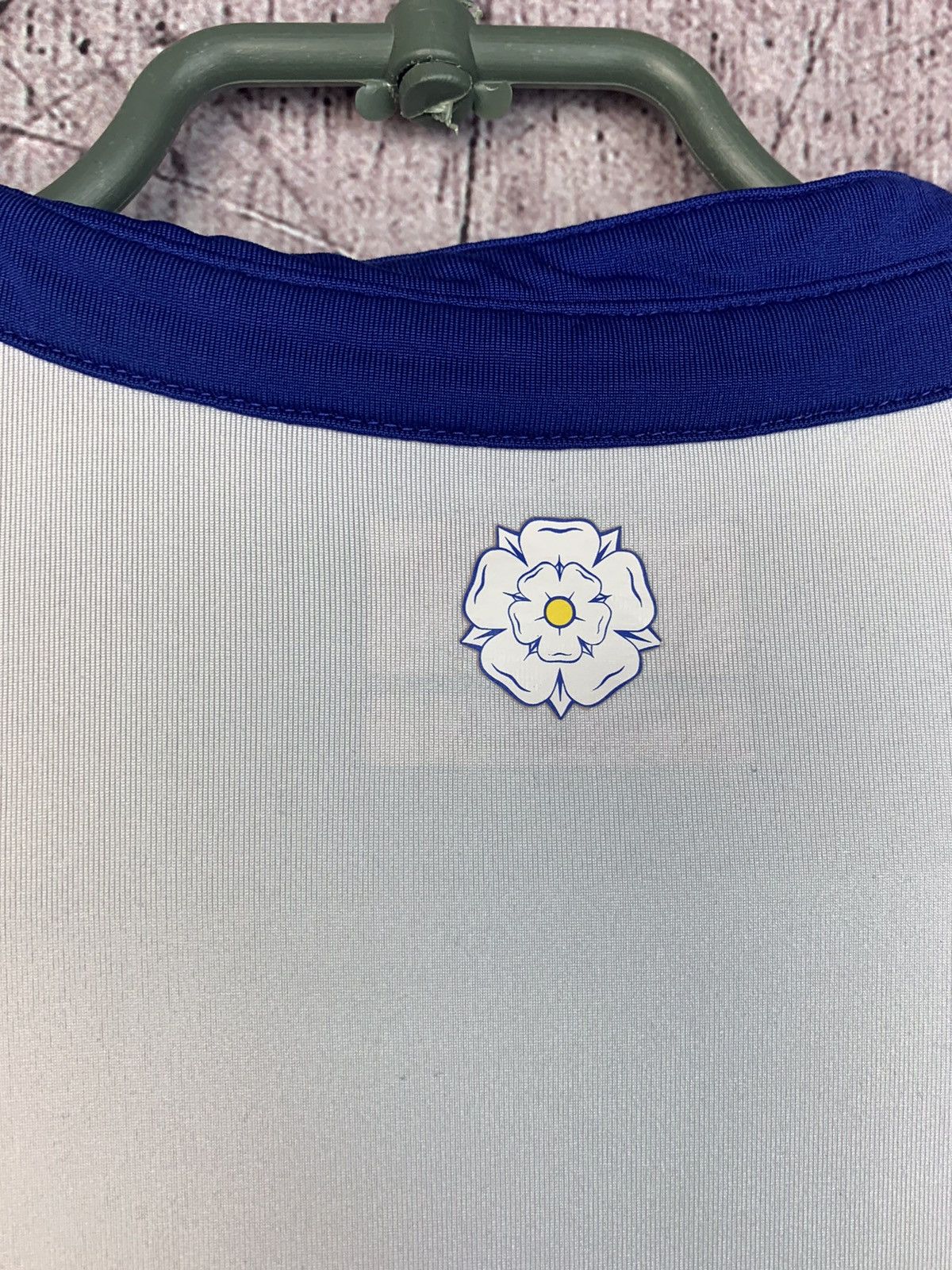 Kappa Vintage Kappa Kombat Leeds Jersey T-Shirt Size US S / EU 44-46 / 1 - 14 Thumbnail
