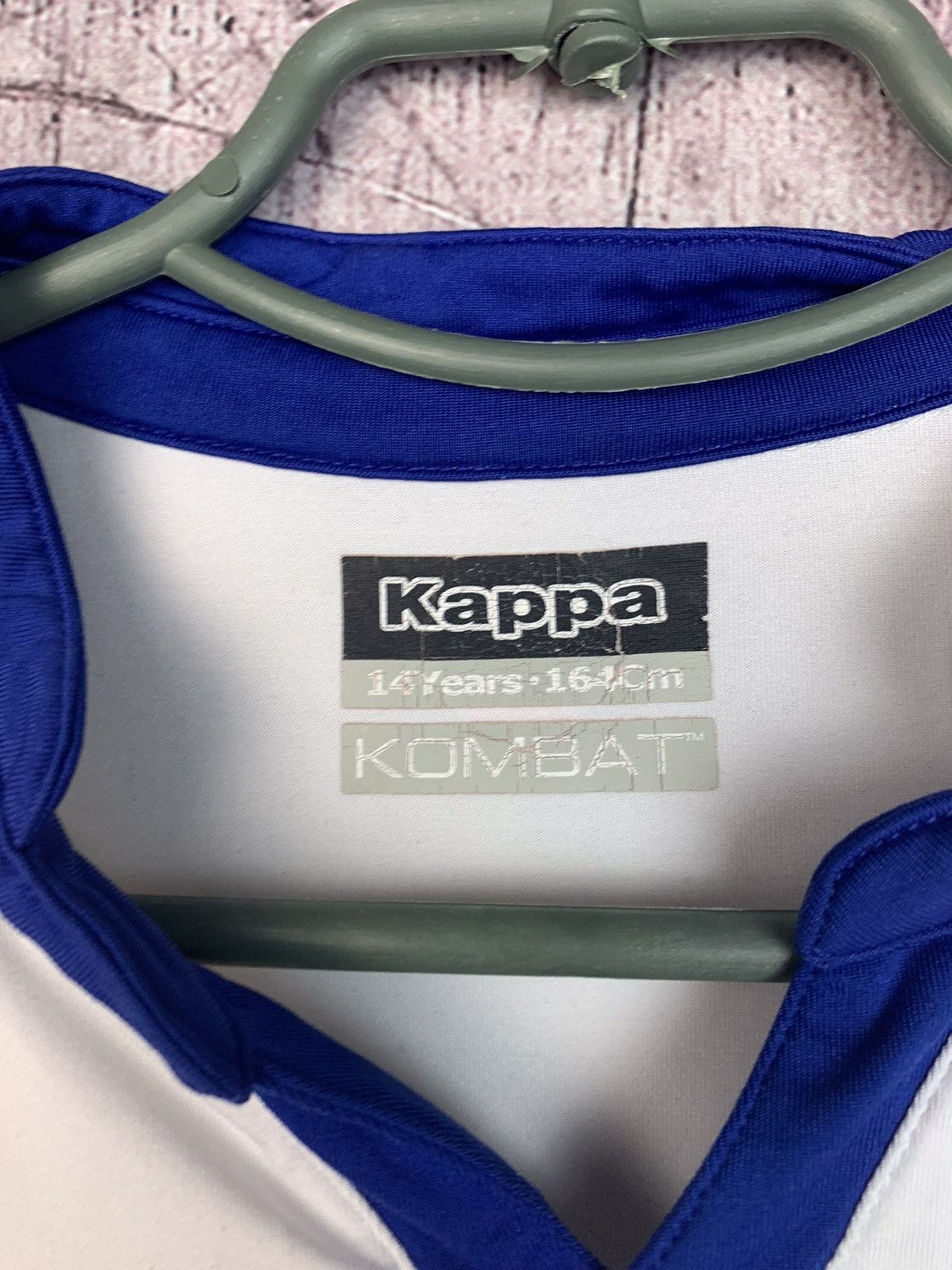 Kappa Vintage Kappa Kombat Leeds Jersey T-Shirt Size US S / EU 44-46 / 1 - 5 Thumbnail