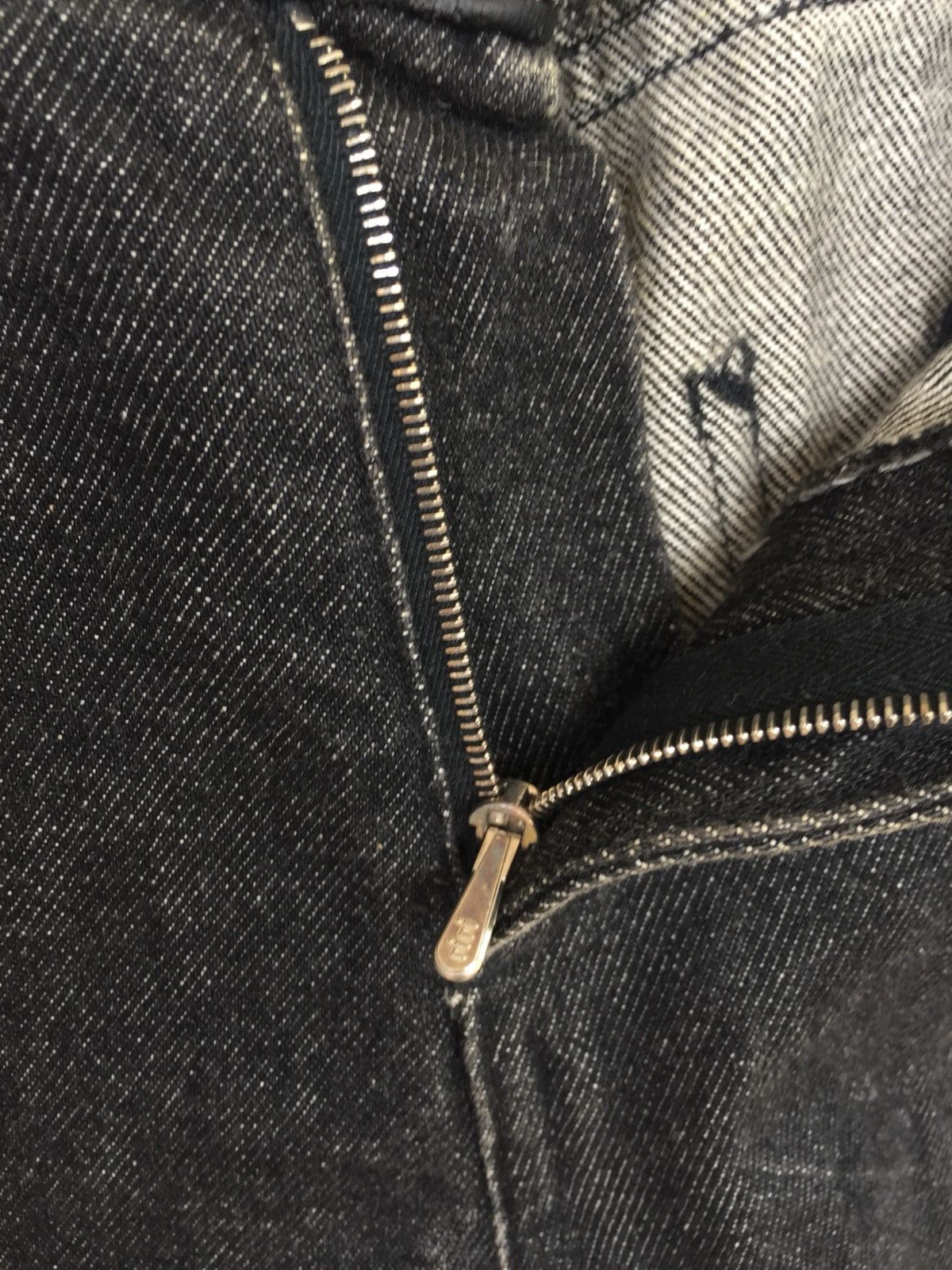 Number (N)ine OG Number (N)ine Kurt Cobain Distressed Denim Size US 27 - 8 Thumbnail