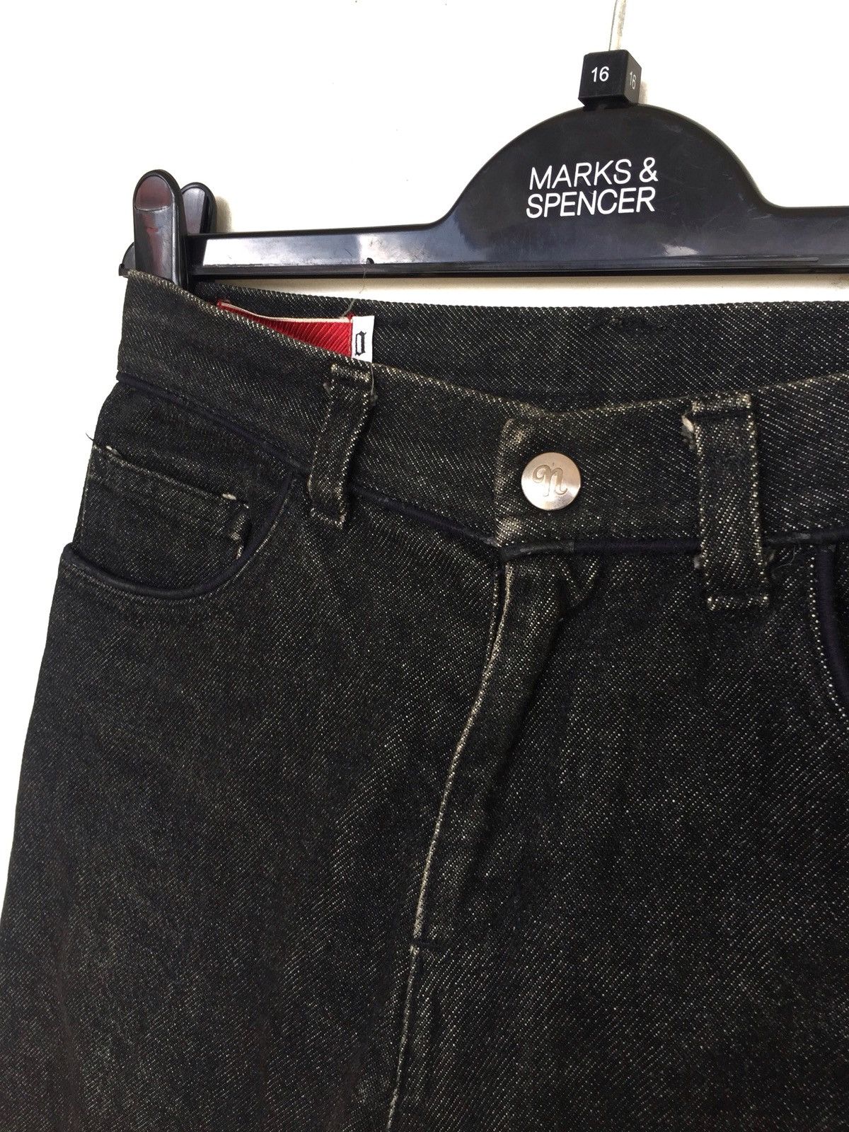 Number (N)ine OG Number (N)ine Kurt Cobain Distressed Denim Size US 27 - 2 Thumbnail