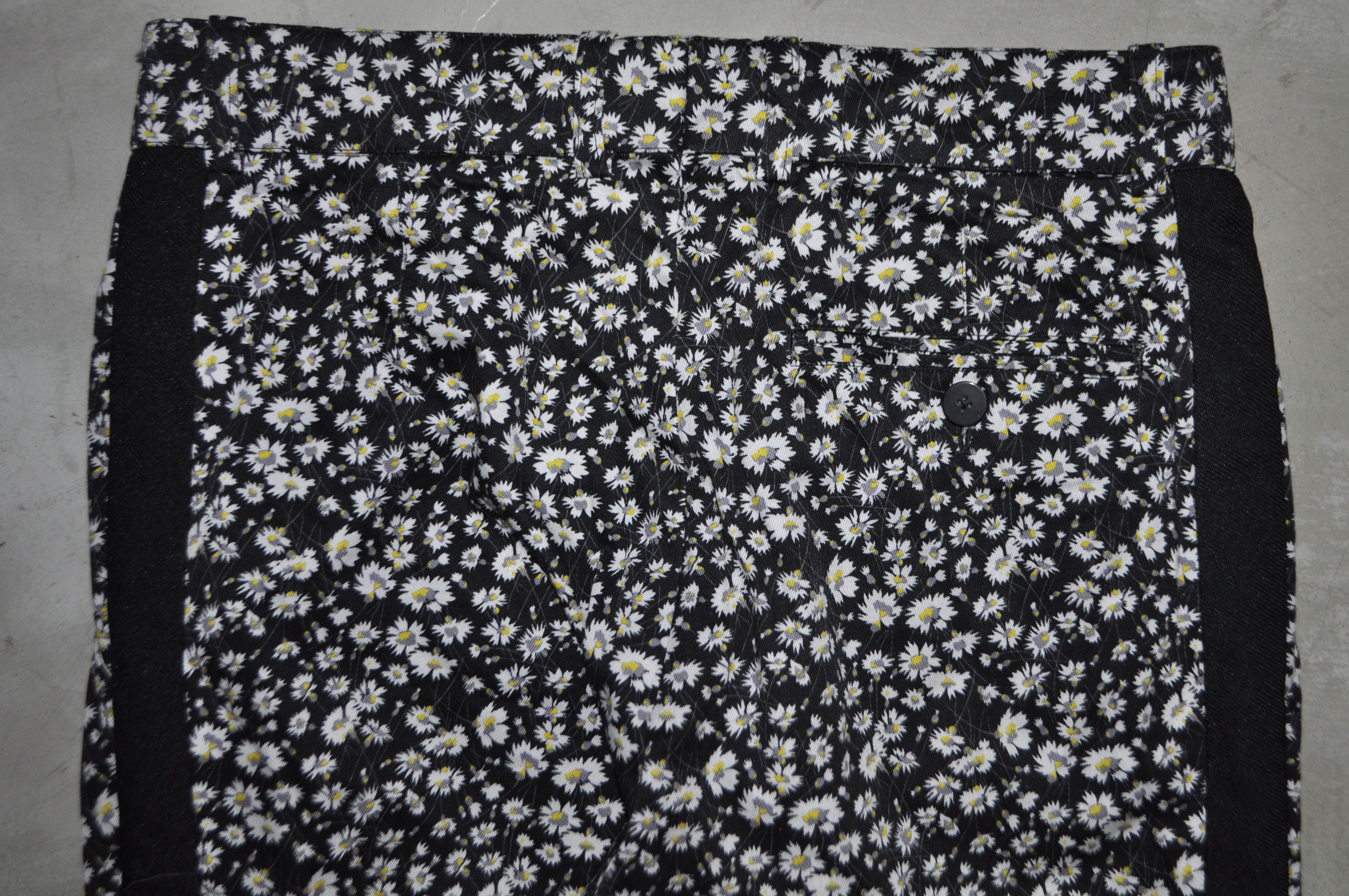 Calvin Klein 205W39NYC Calvin Klein 205W39NYC - S/S 18 - Floral-Printed Trousers Size 27" / US 4 / IT 40 - 3 Thumbnail