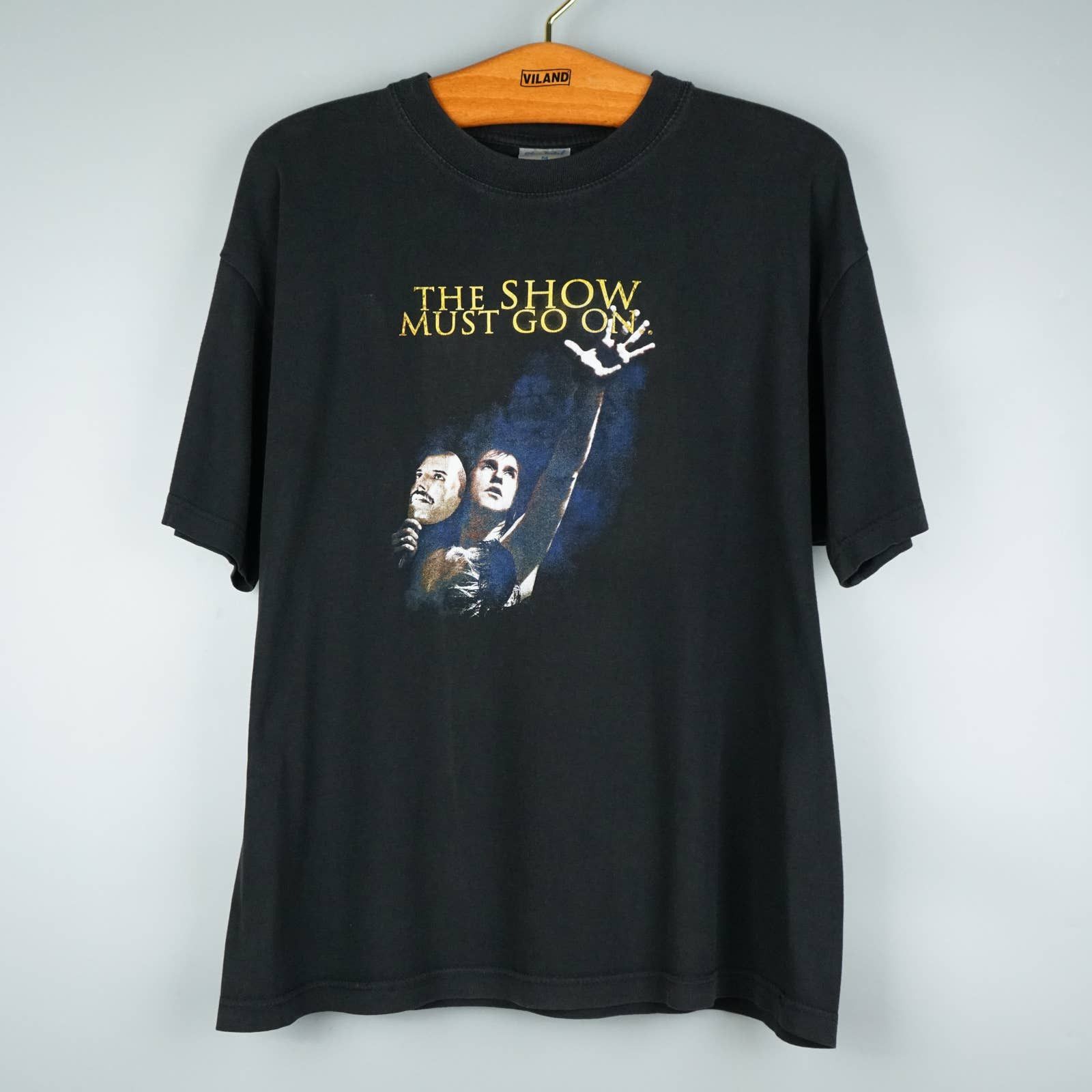Band Tees × Vintage 1990s Queen t shirt Freddy Mercury Size US XL / EU 56 / 4 - 1 Thumbnail