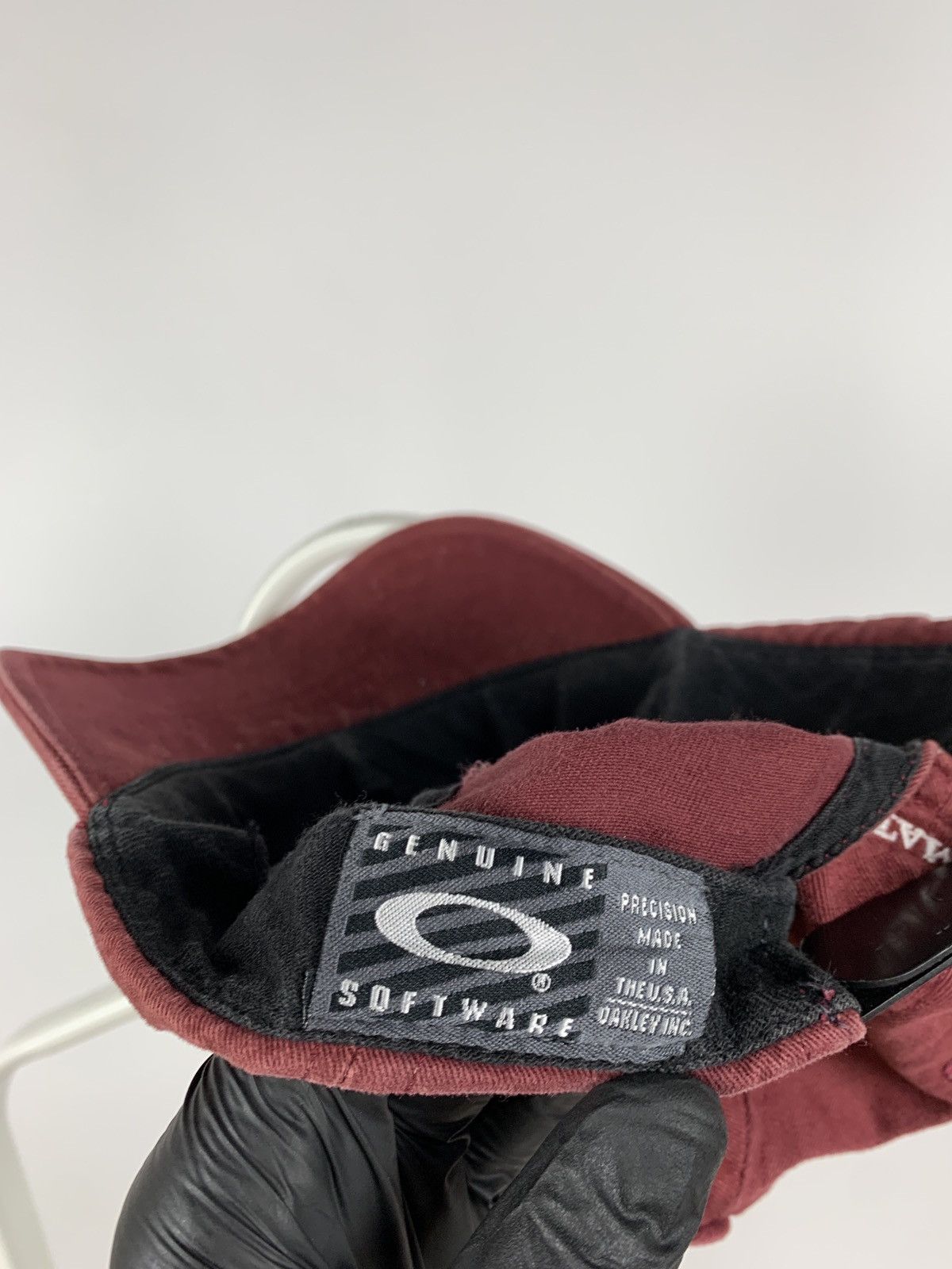 Oakley Vintage Oakley Burgundy Made In USA Cap Size ONE SIZE - 10 Thumbnail