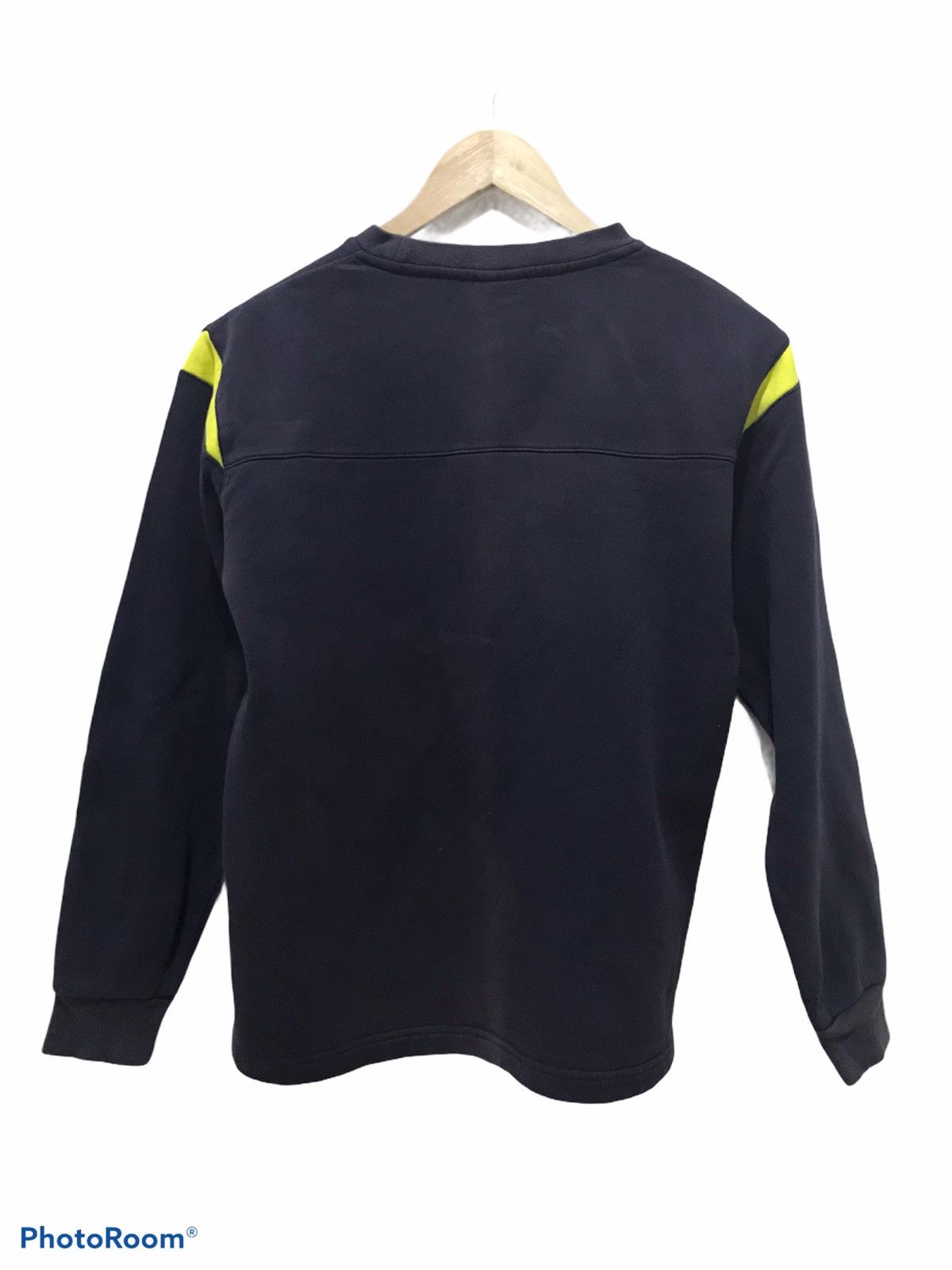 Nike Nike Embroidered swoosh Crewneck sweatshirt Size US S / EU 44-46 / 1 - 7 Thumbnail