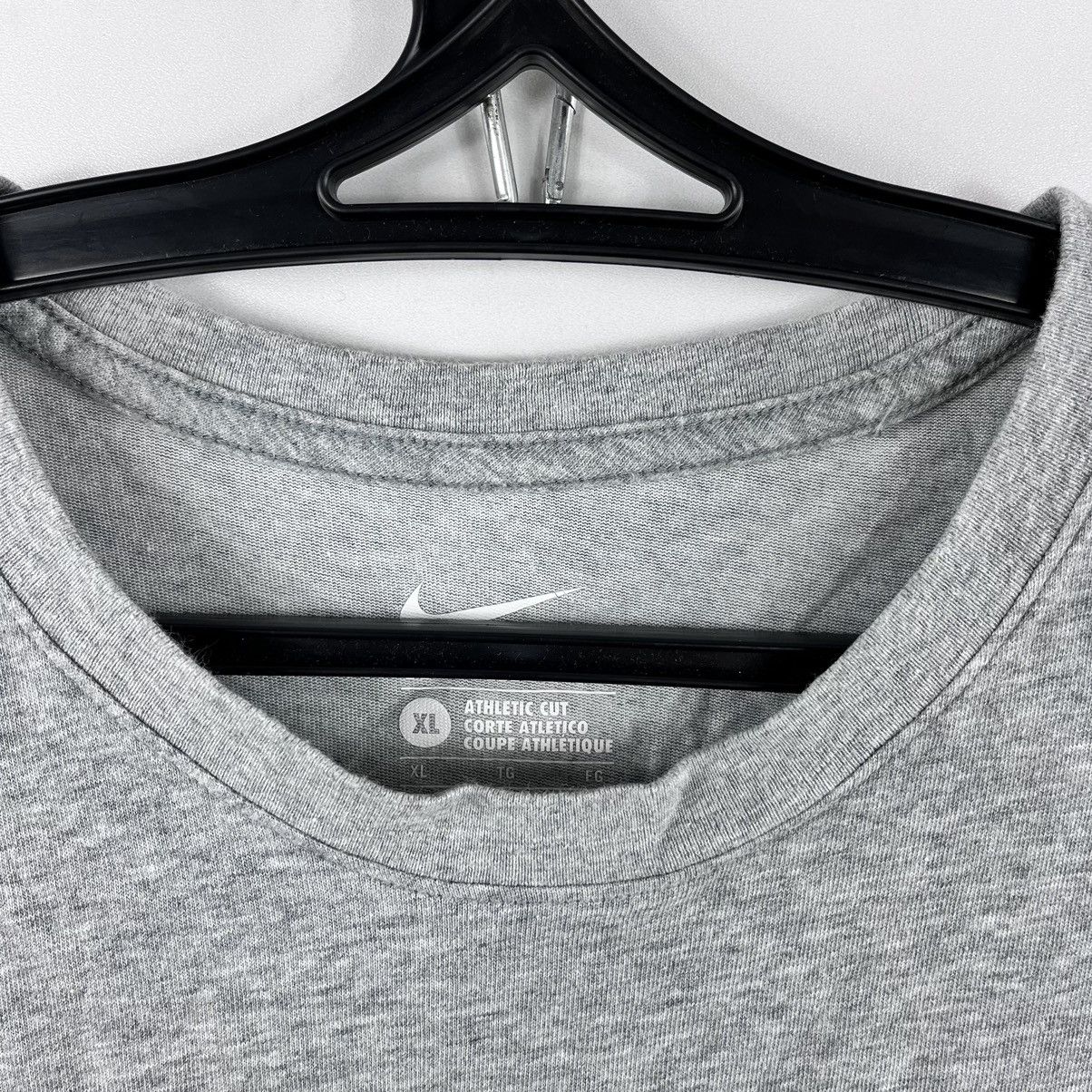 Nike Nike T-Shirt Lion Embroidery Small Logo Grey Size XL Size US XL / EU 56 / 4 - 7 Thumbnail