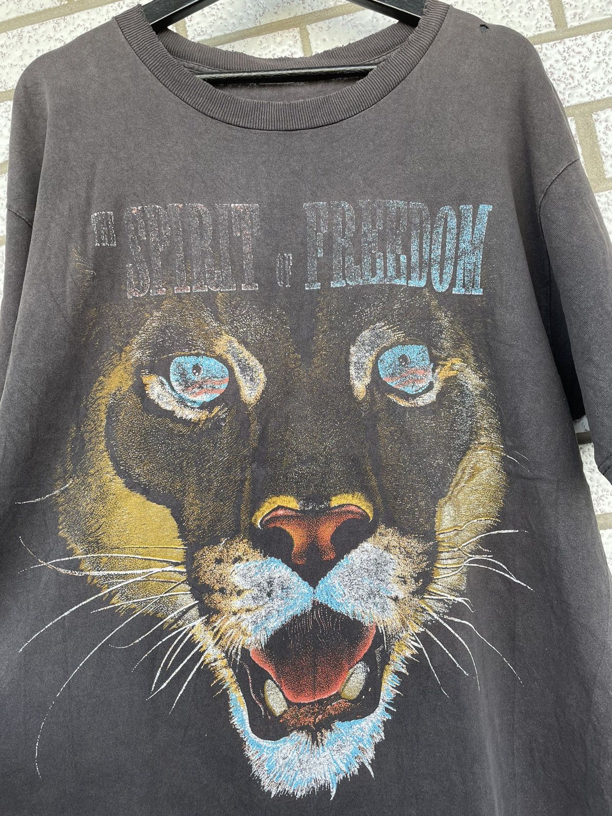 Vintage Lion The Spirit Of Freedom Faded - not jacket coat hoodie Size US XL / EU 56 / 4 - 4 Thumbnail
