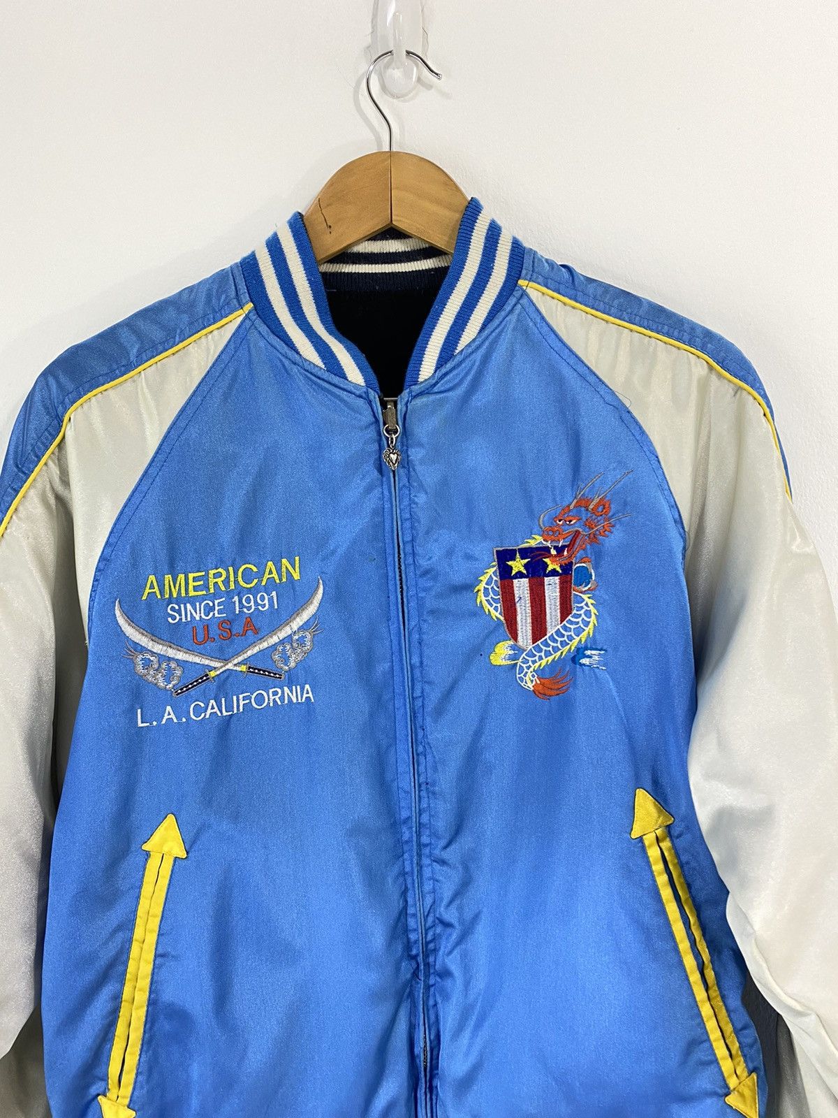 Japanese Brand Sukajan Reversible Jacket Velvet Embroidery Dragon Shoot One Size US M / EU 48-50 / 2 - 11 Thumbnail
