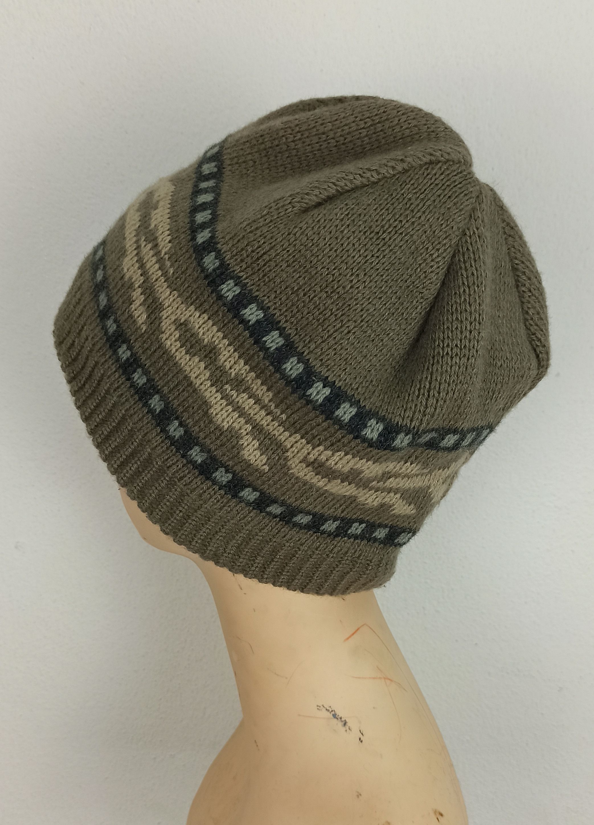 Japanese Brand 🔥STEALS🔥 Vans Beanie Snowcap Good Condition used Size ONE SIZE - 3 Thumbnail