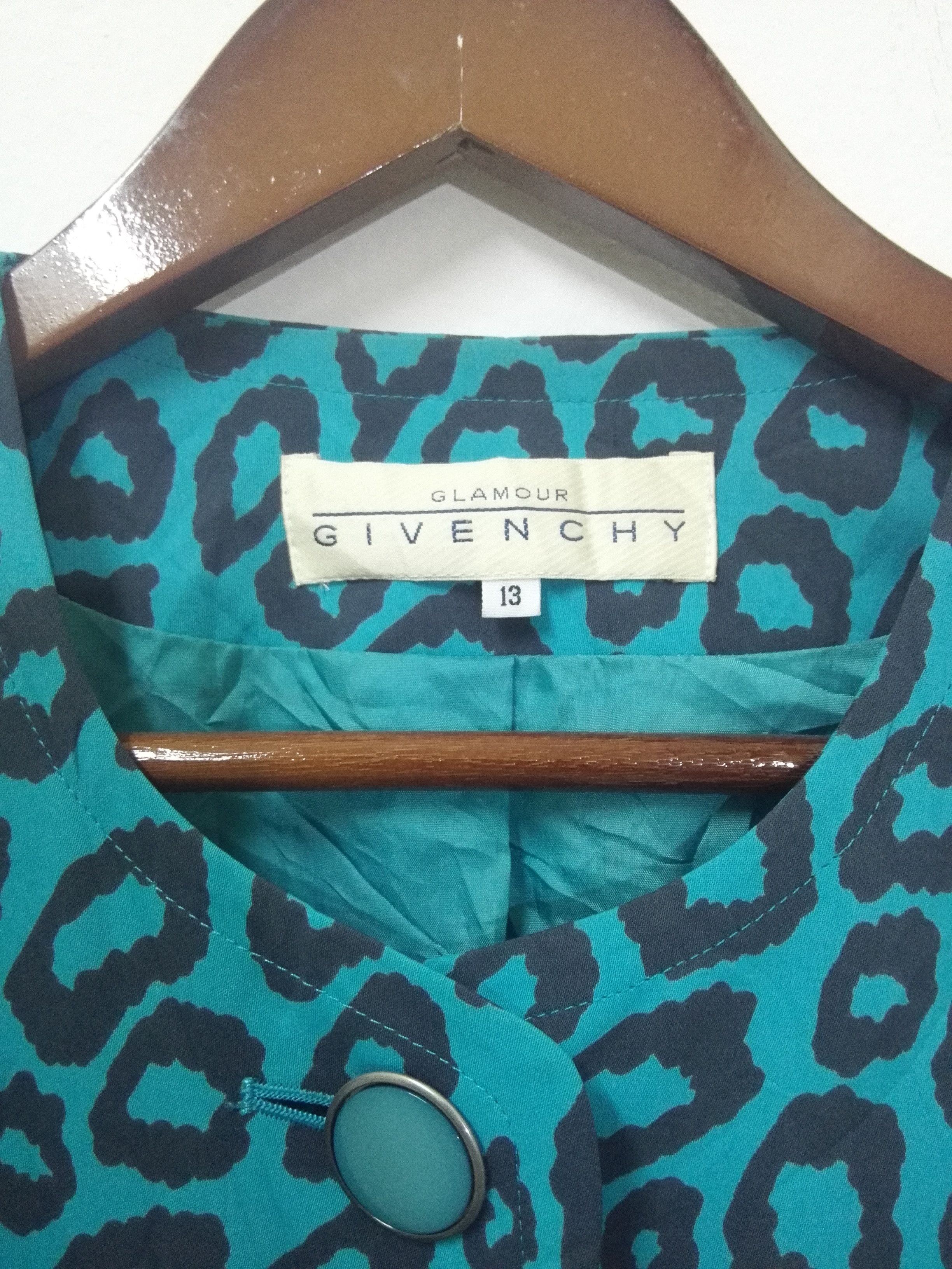 Givenchy Givenchy Glamour Jacket Nice Design 14 Size M / US 6-8 / IT 42-44 - 3 Thumbnail