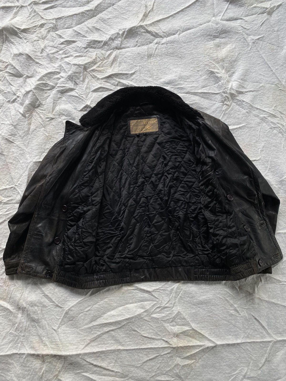 Vintage VINTAGE LEATHER BLACK MEN JACKET FUR COLLAR Size US M / EU 48-50 / 2 - 11 Thumbnail