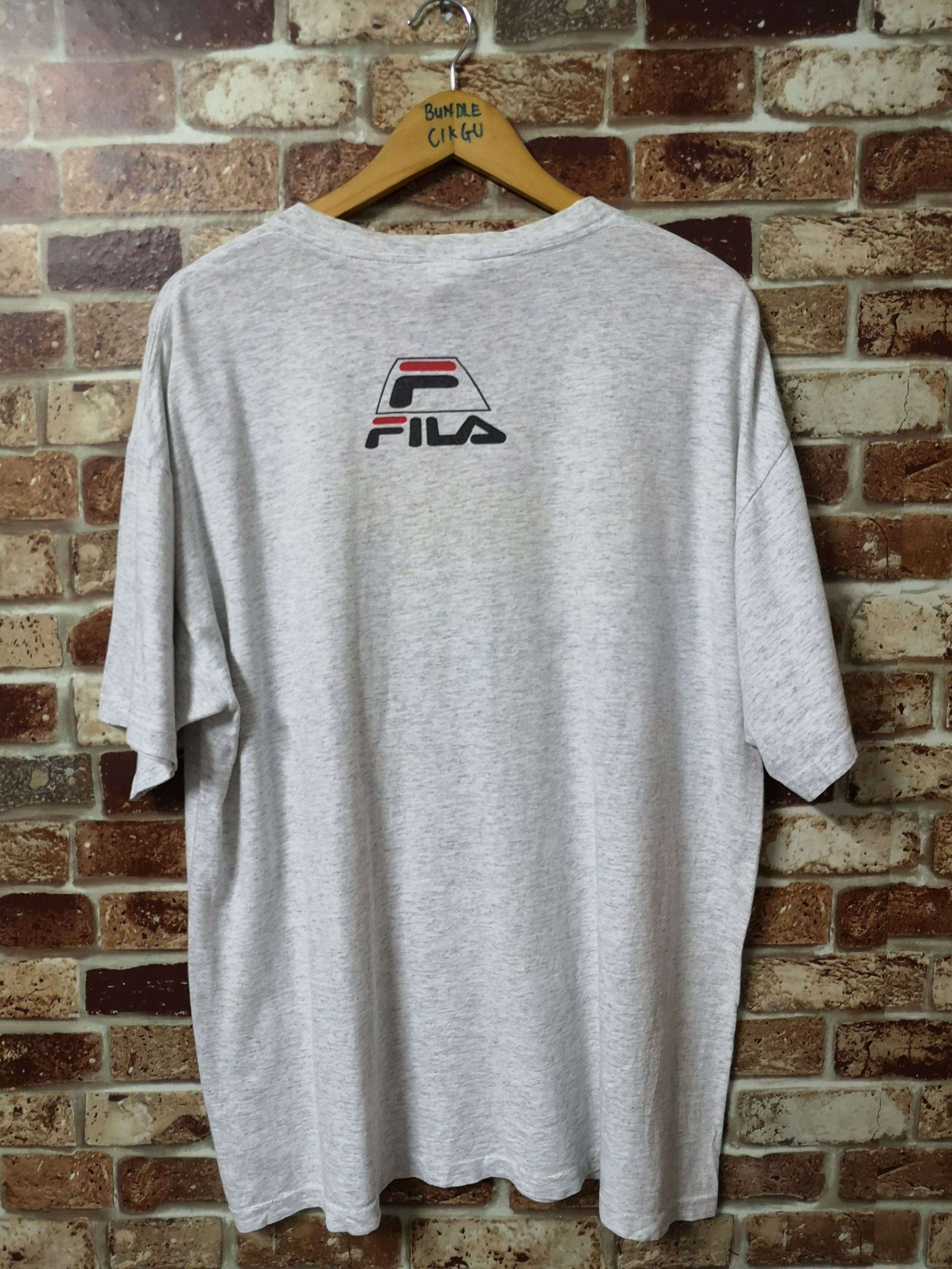 Fila Vintage Fila Big Logo Size US L / EU 52-54 / 3 - 4 Thumbnail