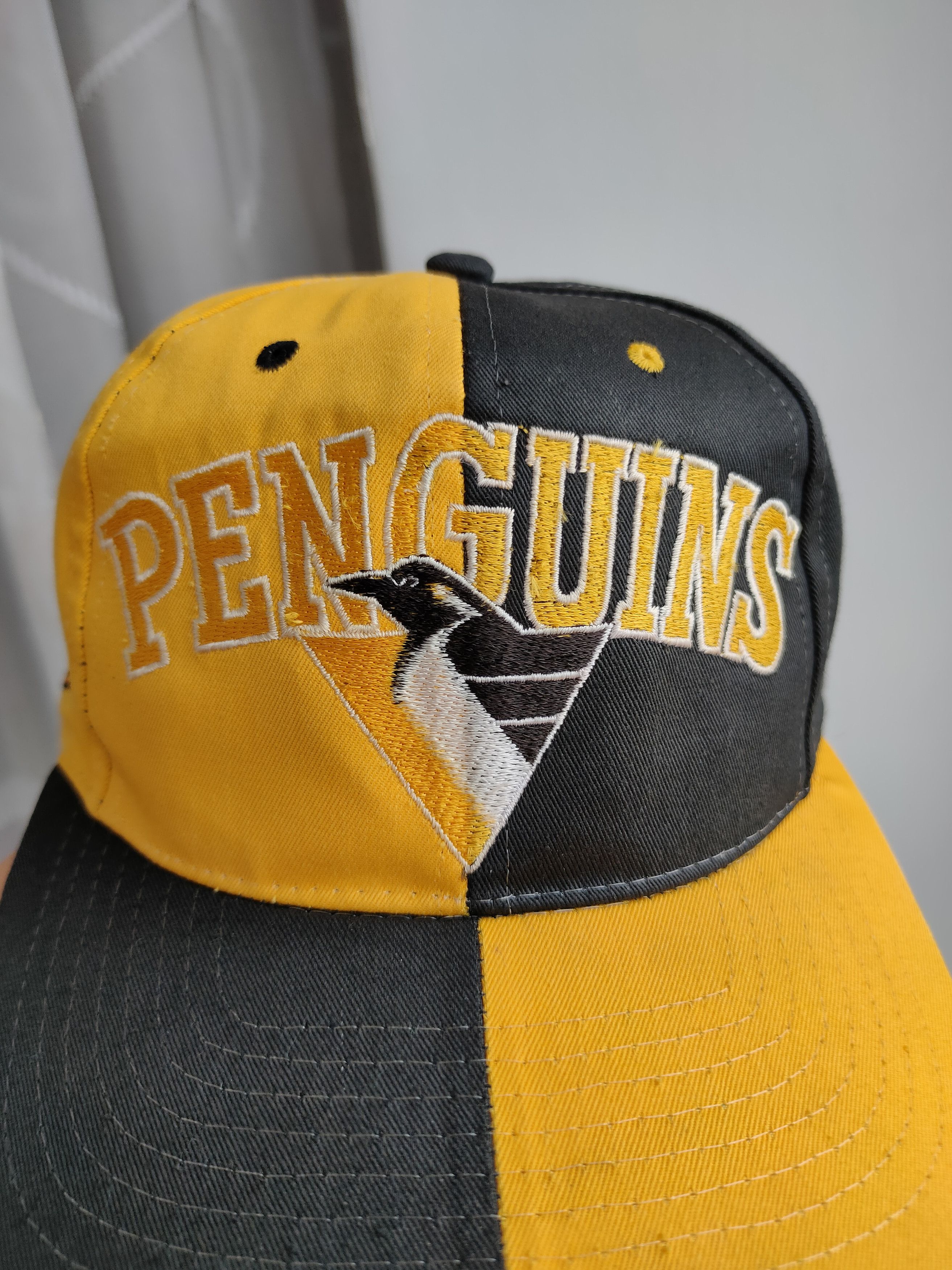 NHL NHL Pittsburgh Penguins vintage cap hat rare cap big logo PP Size ONE SIZE - 6 Thumbnail
