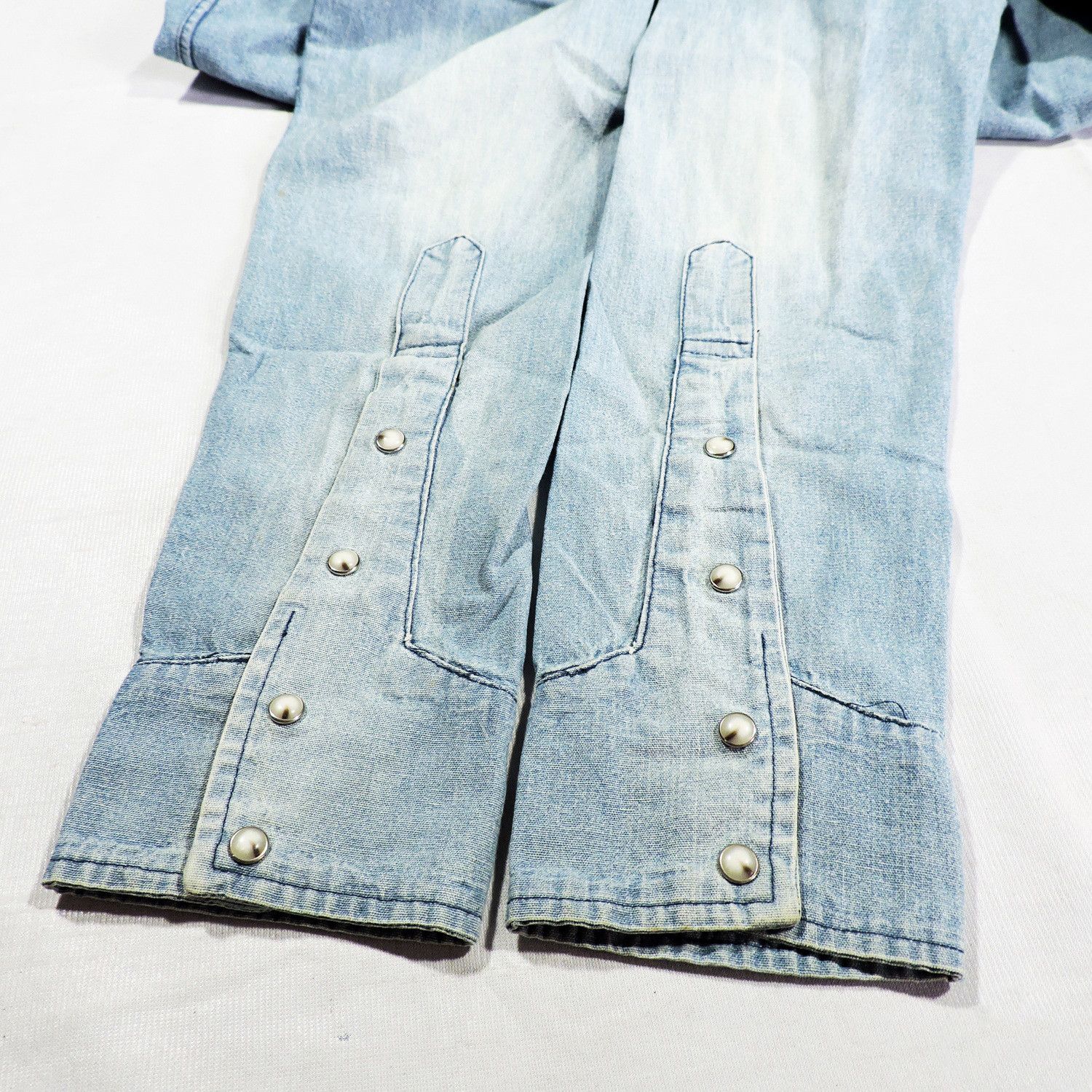 Balmain Balmain Denim Shirt Size US M / EU 48-50 / 2 - 13 Thumbnail