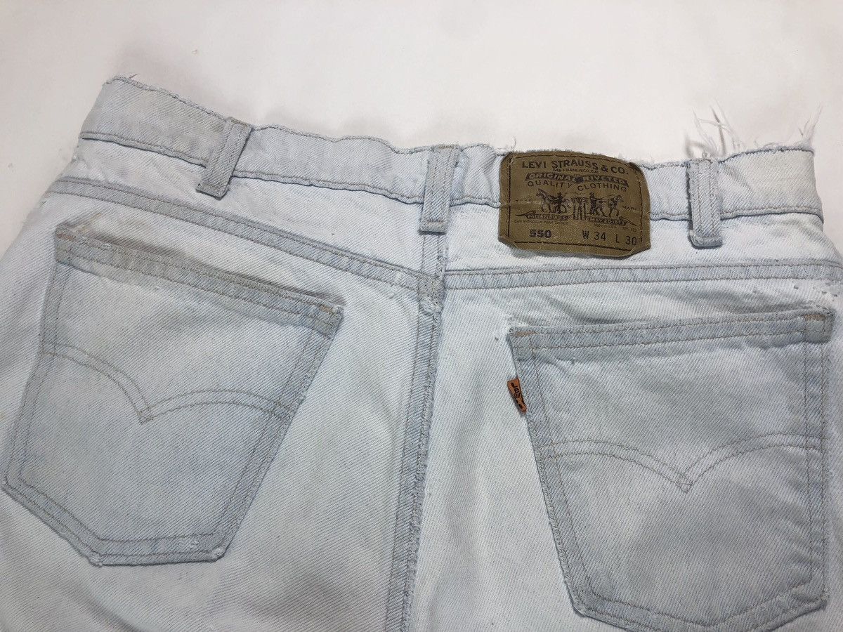 Levi's × Vintage Vintage 90s Levi's 550 Orange Tab Relaxed Distressed Jeans Size US 33 - 11 Thumbnail
