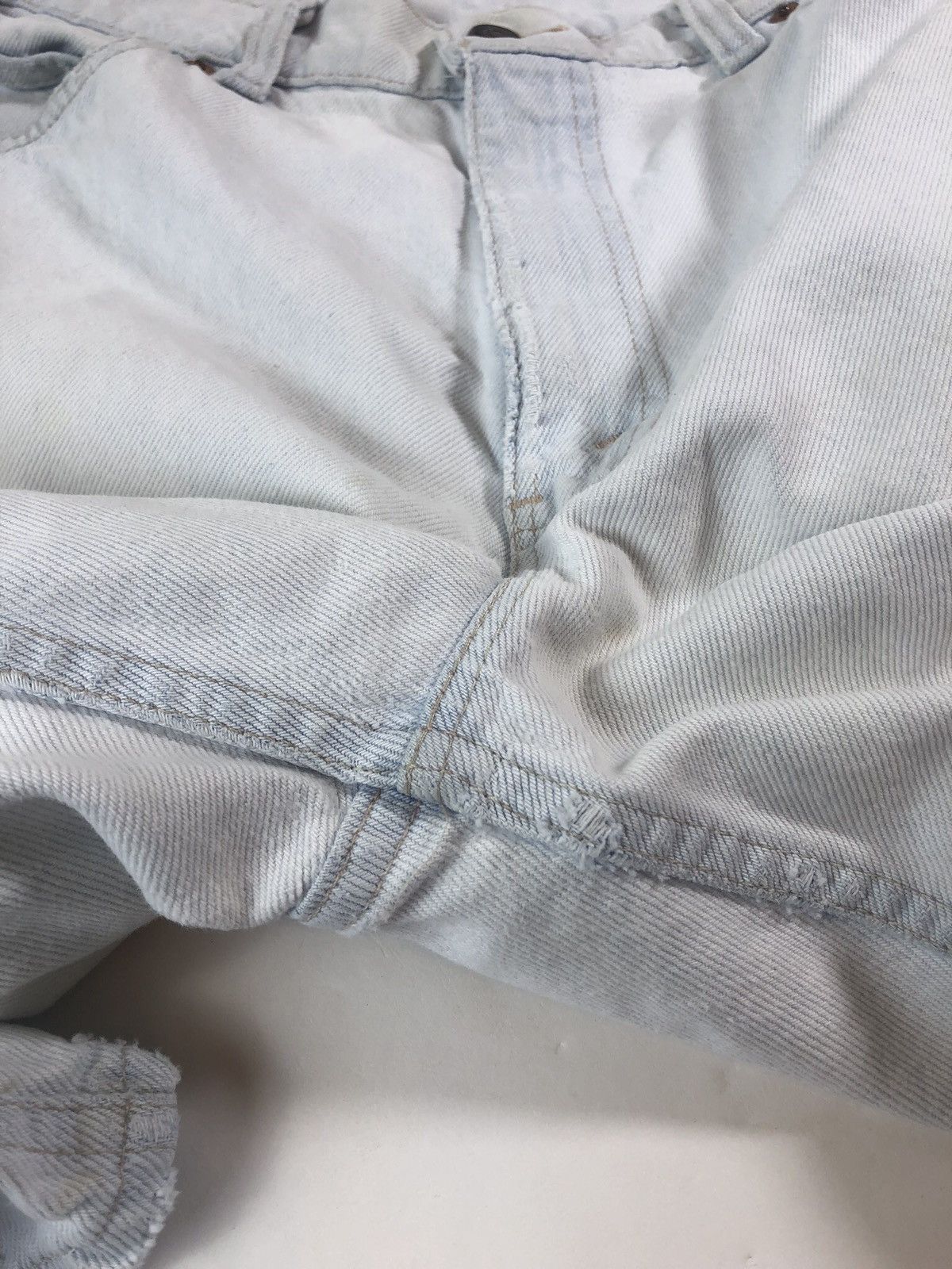 Levi's × Vintage Vintage 90s Levi's 550 Orange Tab Relaxed Distressed Jeans Size US 33 - 8 Thumbnail
