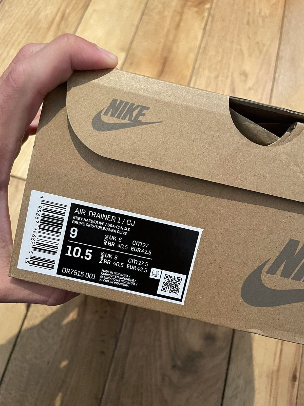 Nike × Travis Scott Nike Air Trainer 1 SP Travis Scott Grey Haze 2022 Size US 9 / EU 42 - 13 Thumbnail