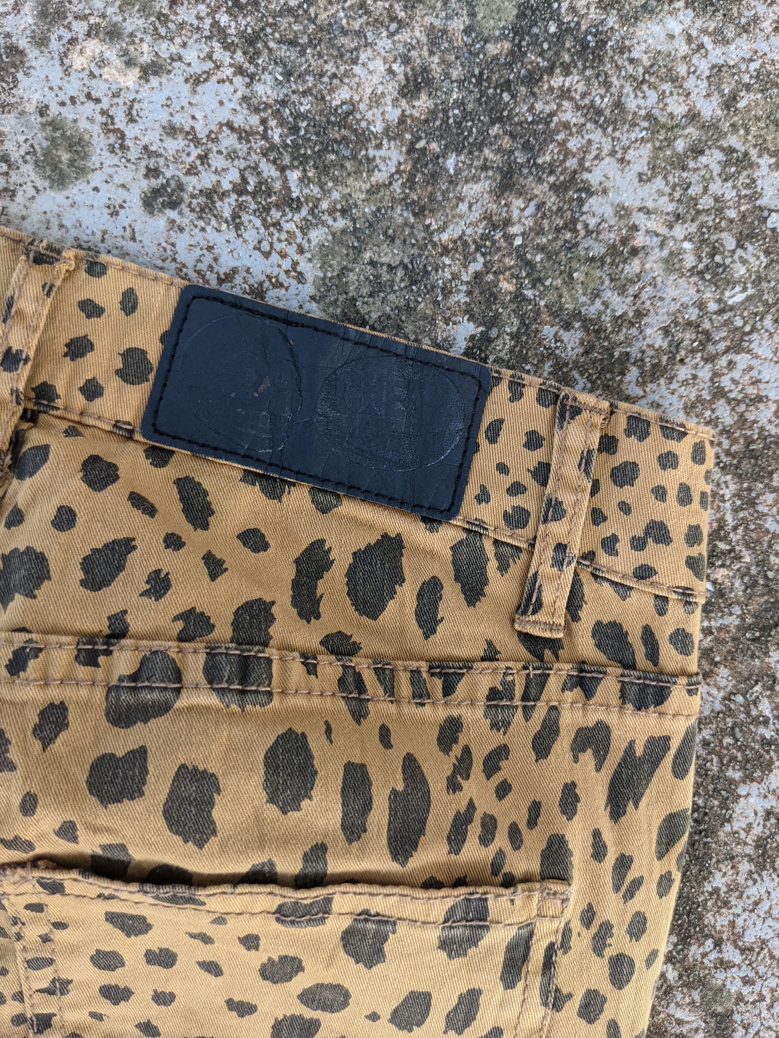 Cheap Monday × Japanese Brand ⚡️Steals⚡️ Cheap Monday Leopard Stretch Pant Size 26" / US 2 / IT 38 - 8 Thumbnail
