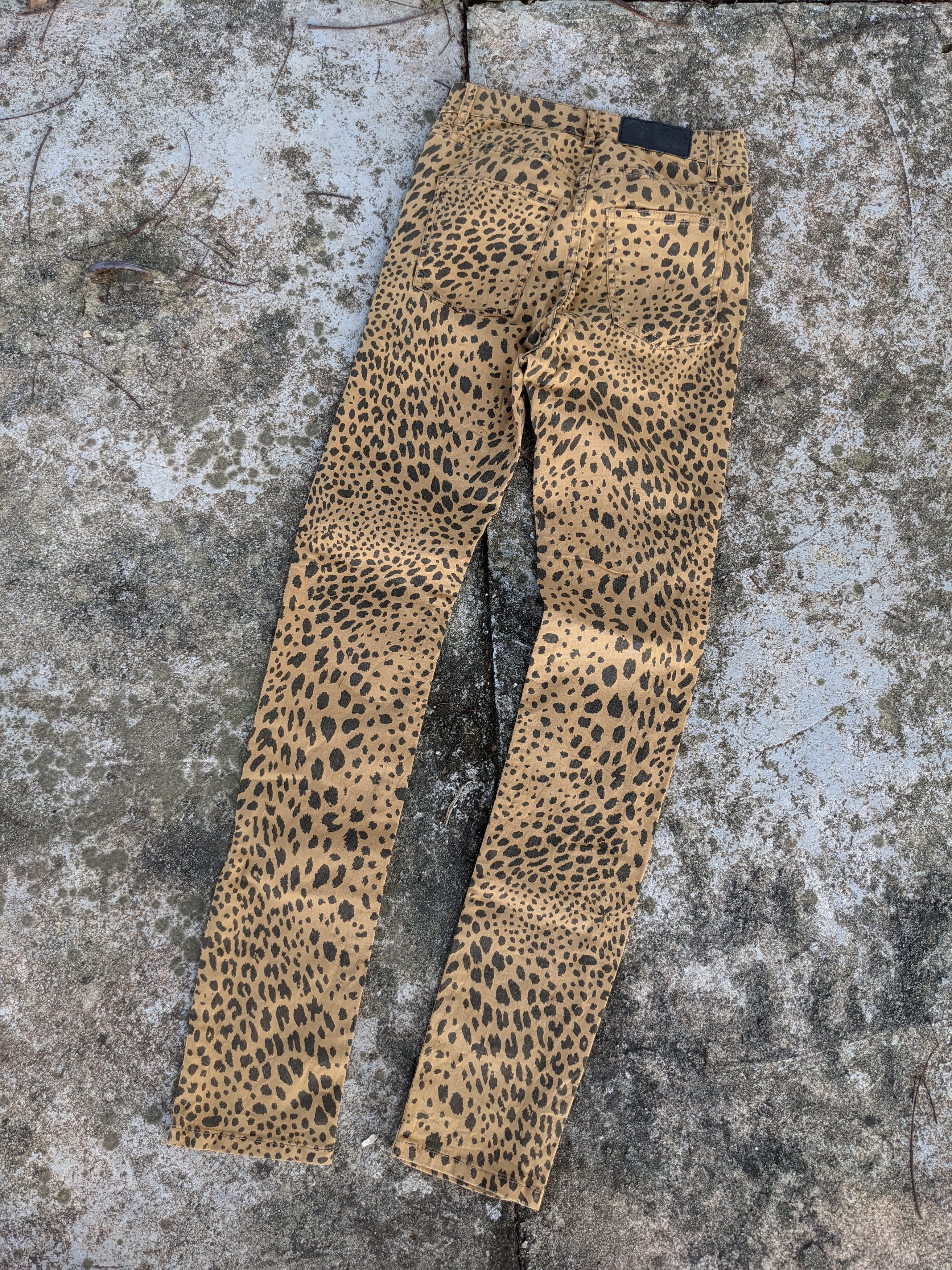 Cheap Monday × Japanese Brand ⚡️Steals⚡️ Cheap Monday Leopard Stretch Pant Size 26" / US 2 / IT 38 - 2 Thumbnail