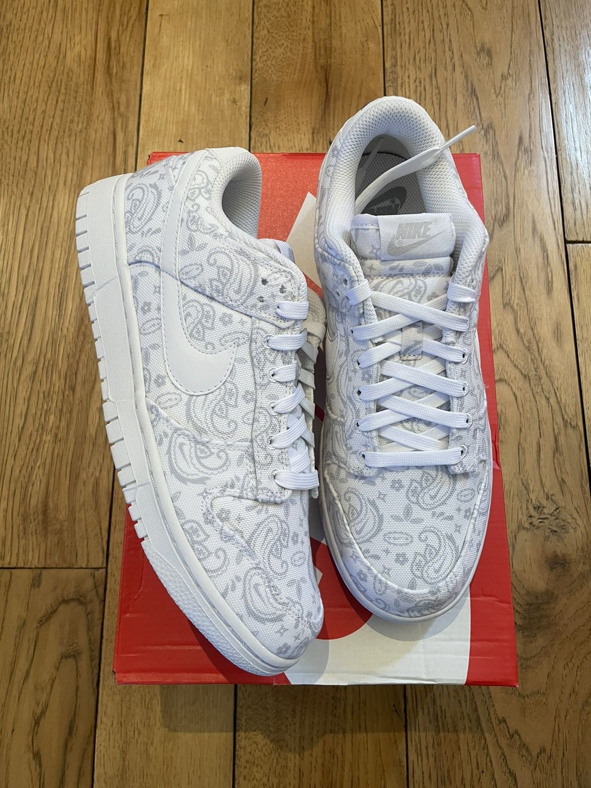 Nike Nike Dunk Low ESS W White Paisley 2022 Size US 9.5 / EU 42-43 - 1 Thumbnail
