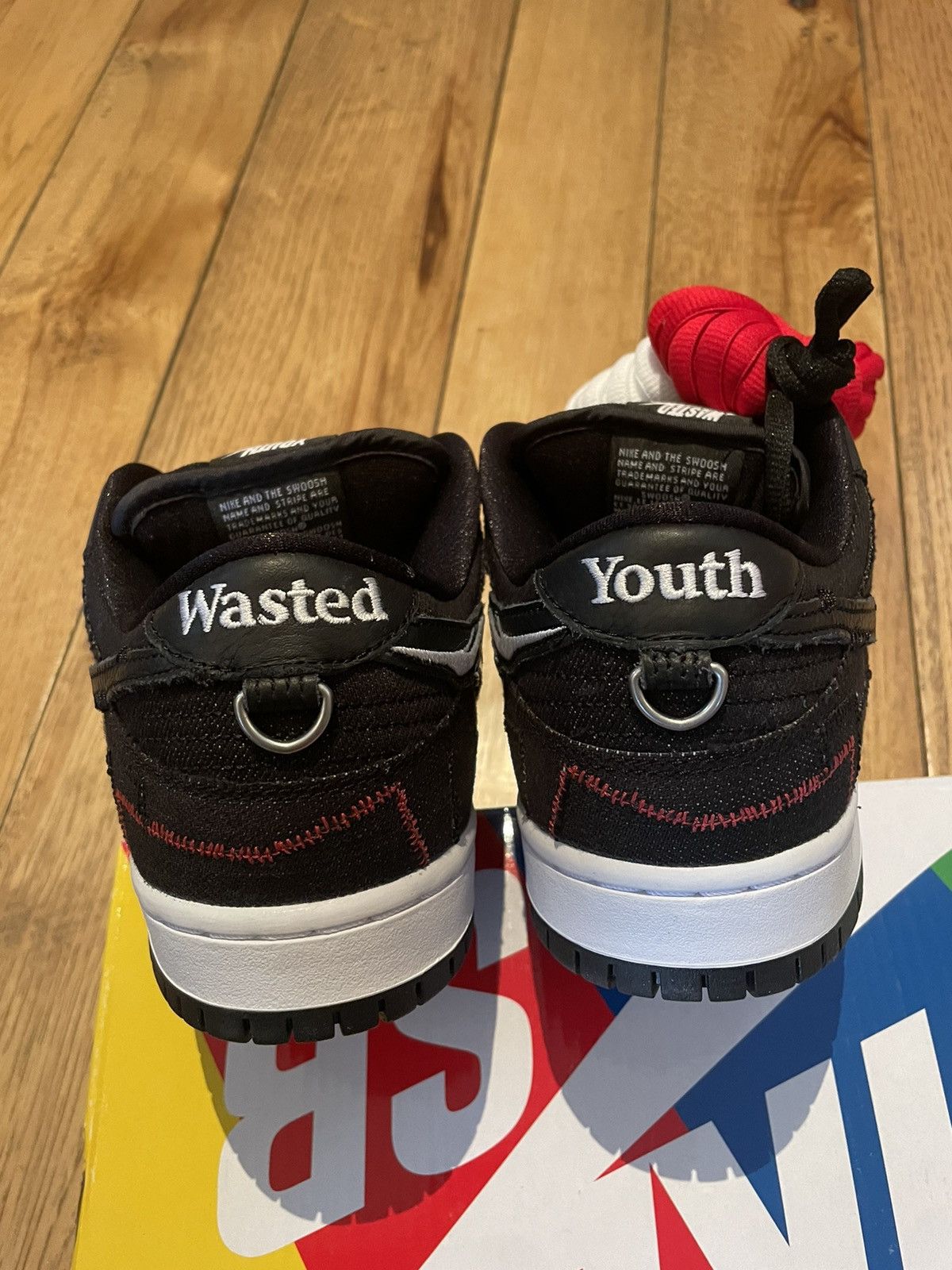 Nike Nike Wasted Youth Dunk Low SB Pro QS Size US 8 / EU 41 - 10 Thumbnail