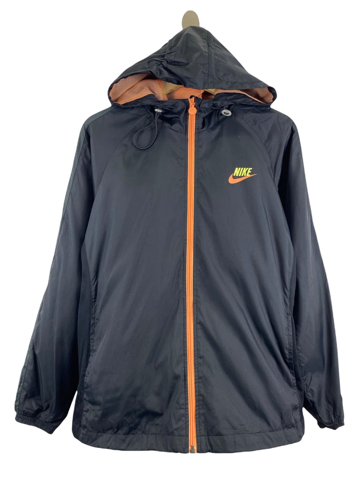 image of Nike Sportwear Zipper Hoodie Jacket in Black, Men's (Size Large)
