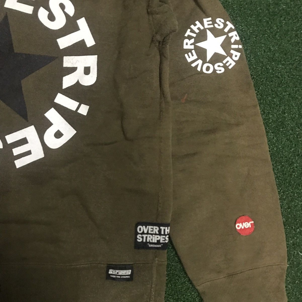 Designer × Japanese Brand × OVER THE STRiPES Over The Stripes Xmas Winter Sale Size US M / EU 48-50 / 2 - 3 Thumbnail