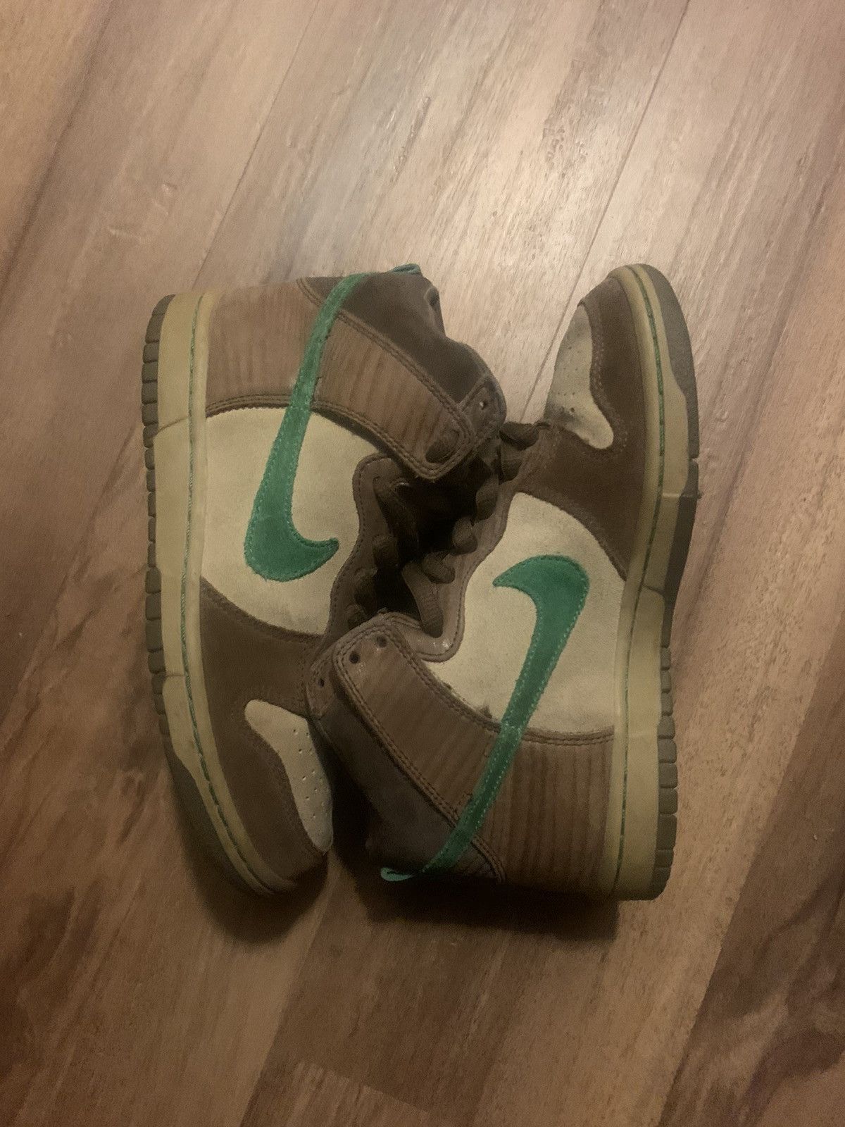 nike sb dunk high wood deck