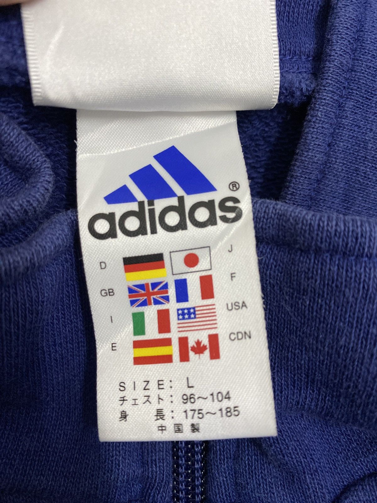 Adidas Vintage Adidas zipper vest Size US L / EU 52-54 / 3 - 9 Thumbnail