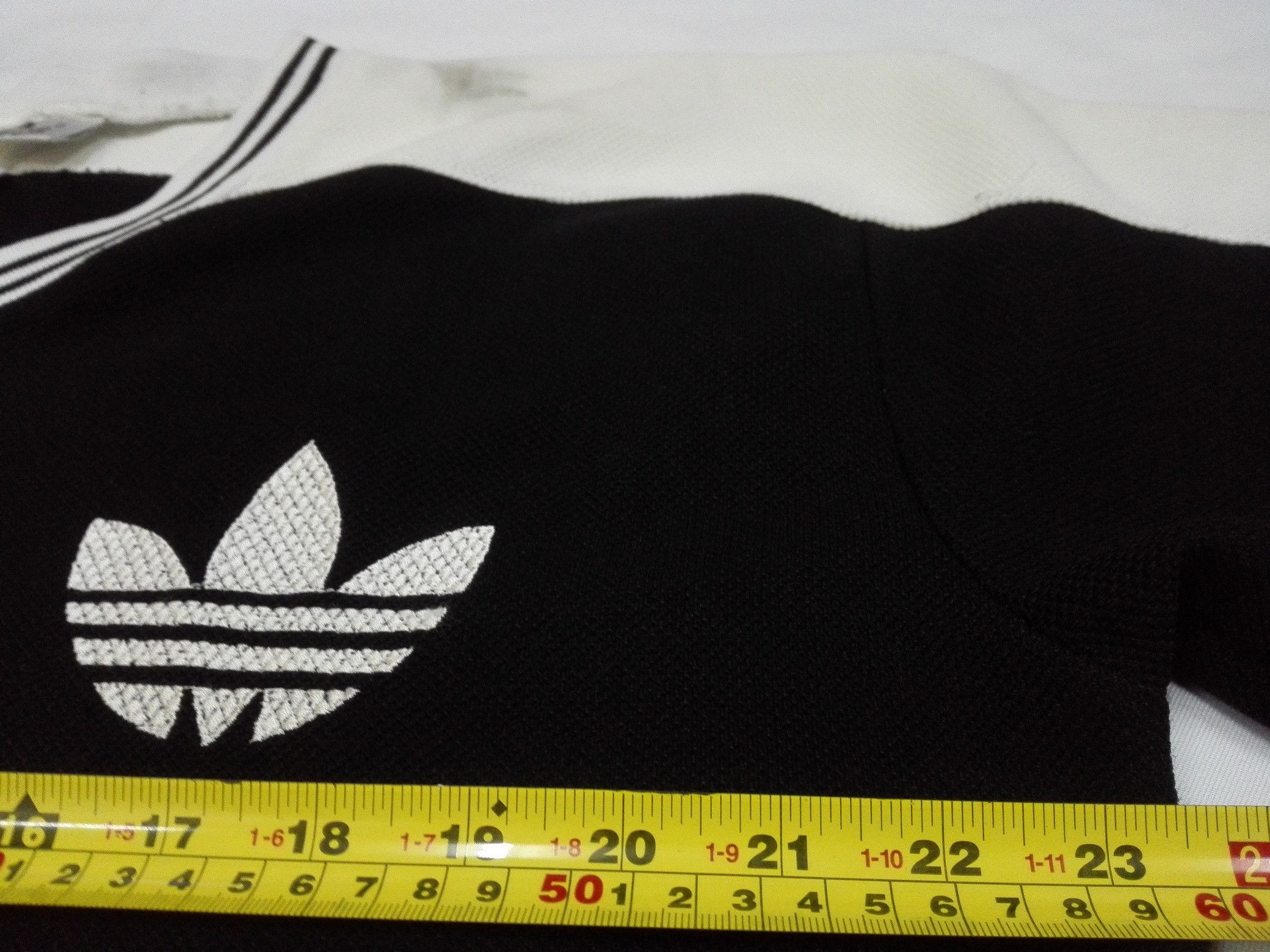 Adidas VINTAGE 90’s ADIDAS TREFOIL BIG LOGO JERSEY Size US L / EU 52-54 / 3 - 6 Thumbnail