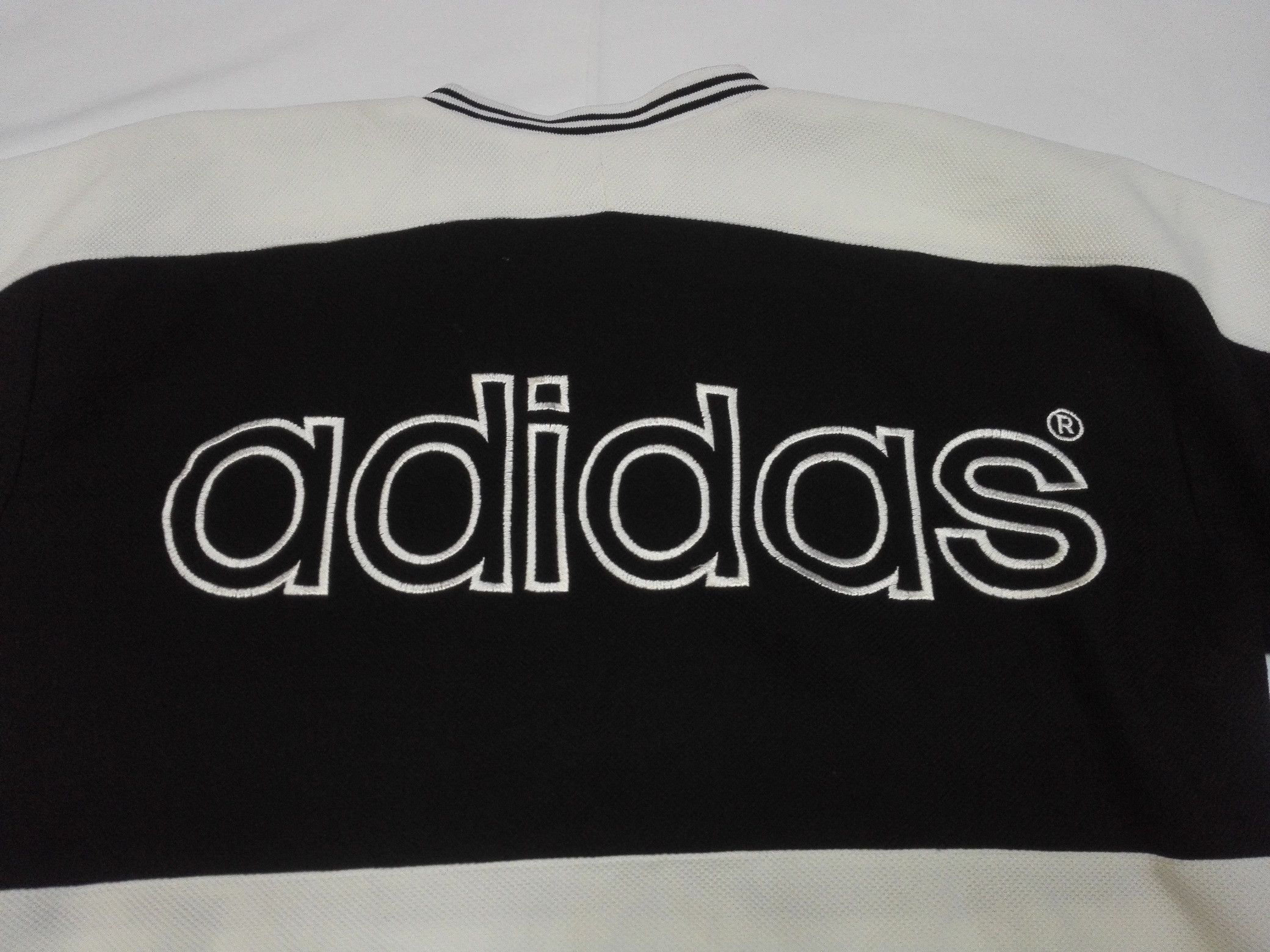 Adidas VINTAGE 90’s ADIDAS TREFOIL BIG LOGO JERSEY Size US L / EU 52-54 / 3 - 12 Thumbnail